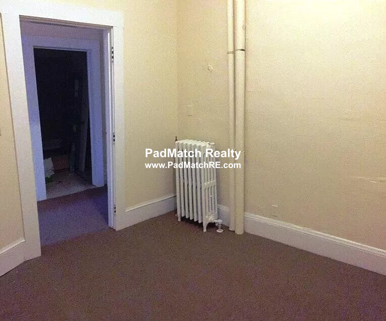 471 Commonwealth Ave, Fenway