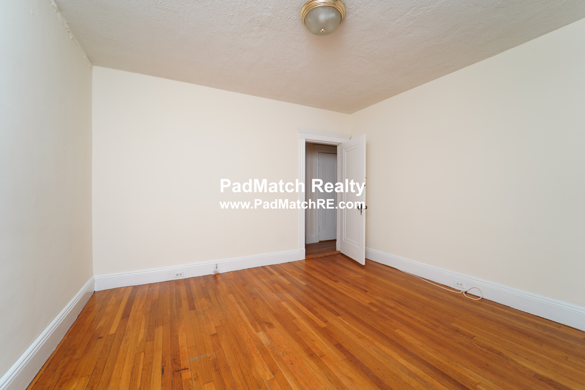 1203 Boylston St, Fenway