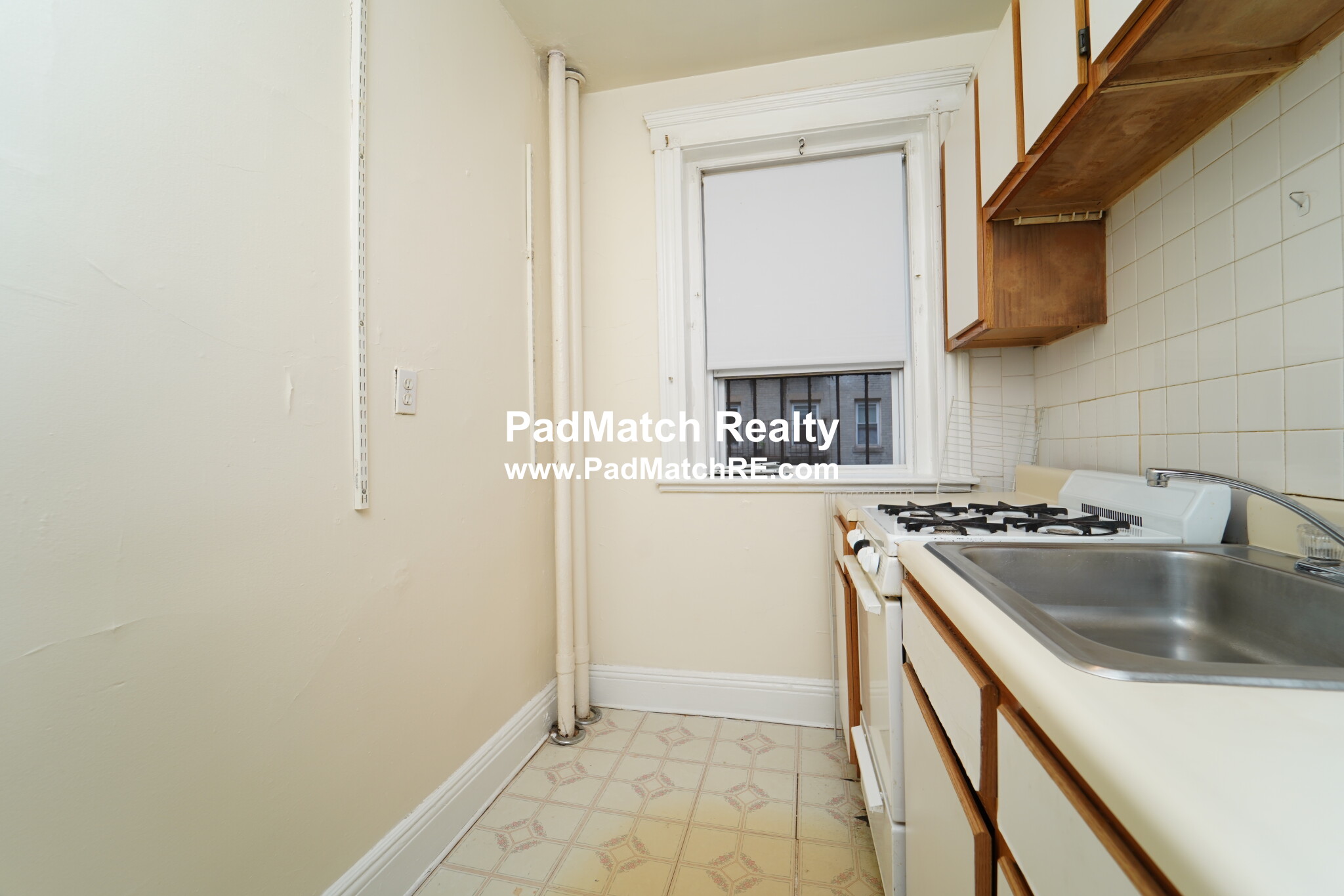 1203 Boylston St, Fenway