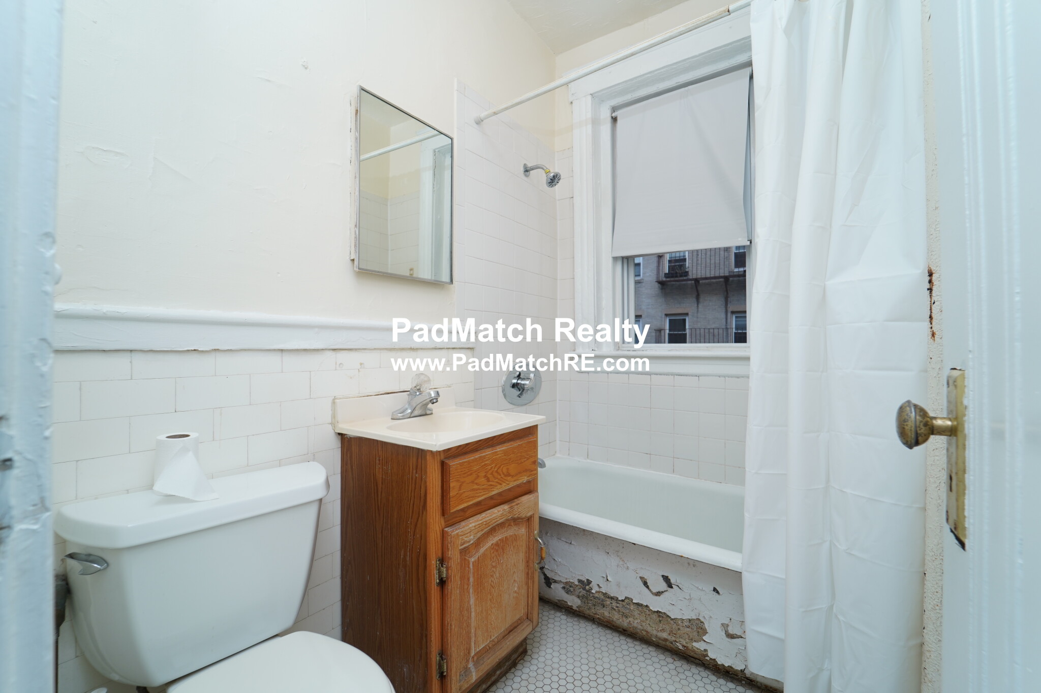 1203 Boylston St, Fenway