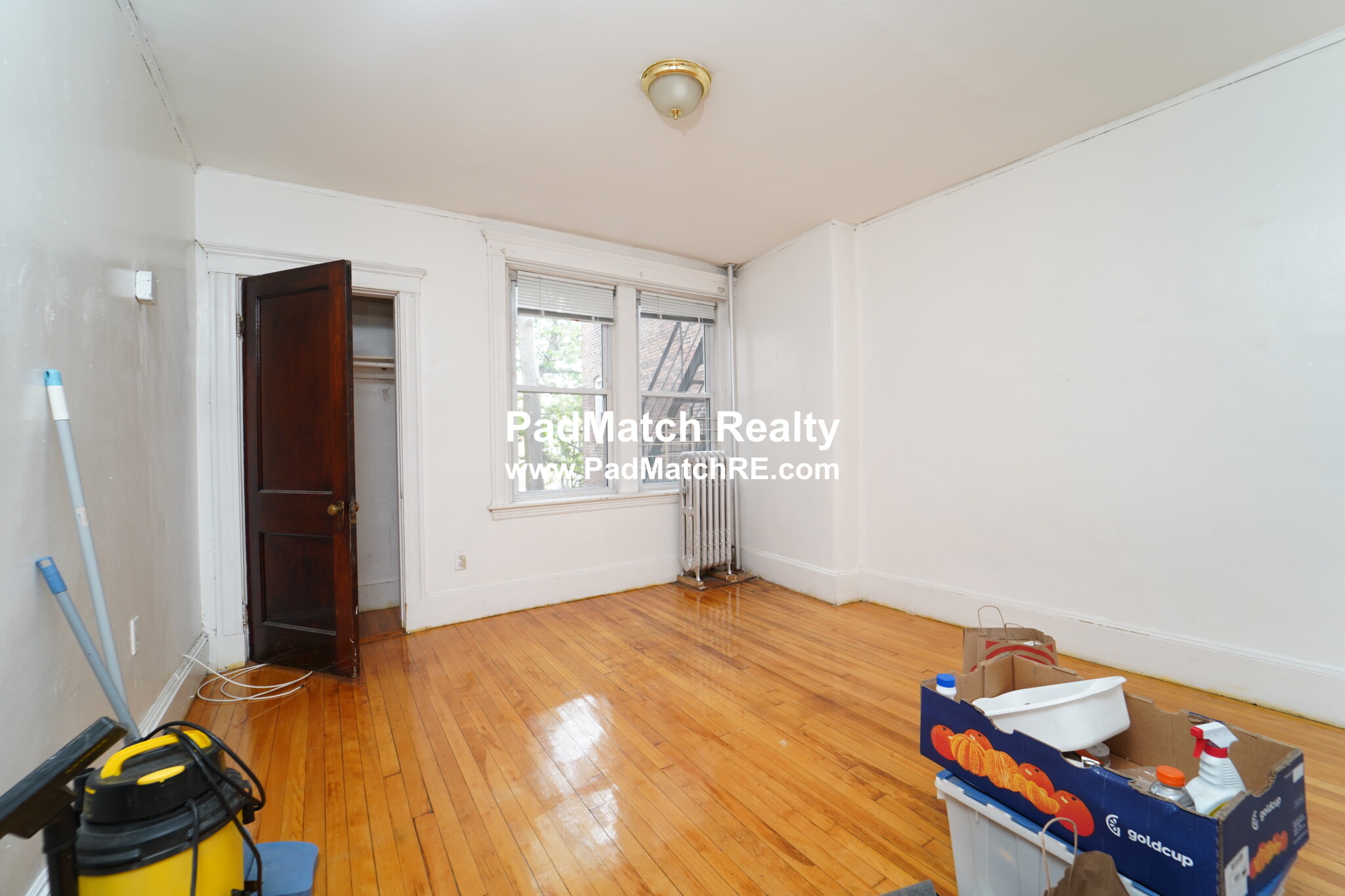 1377 Commonwealth Ave, Allston