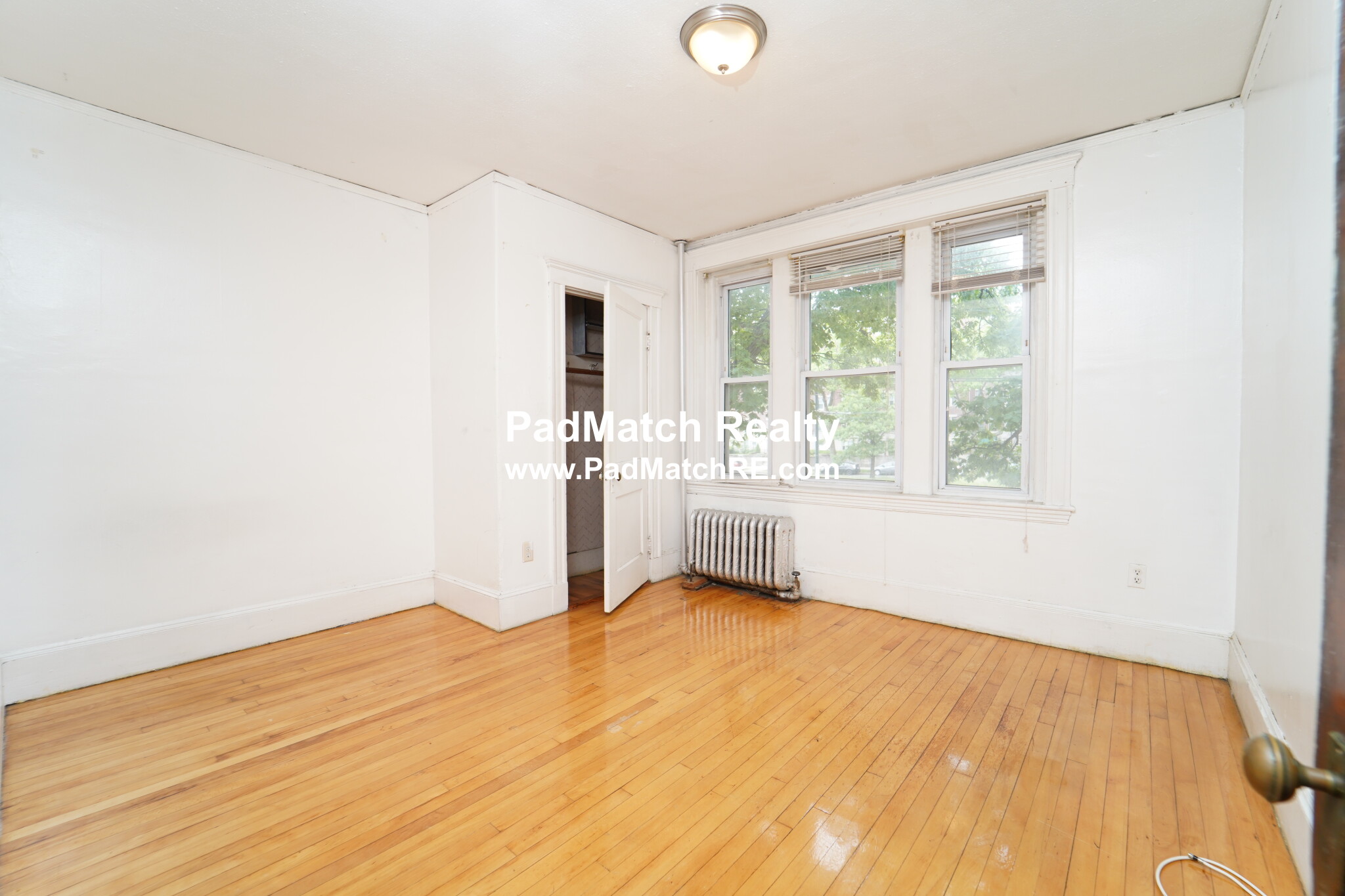 1377 Commonwealth Ave, Allston