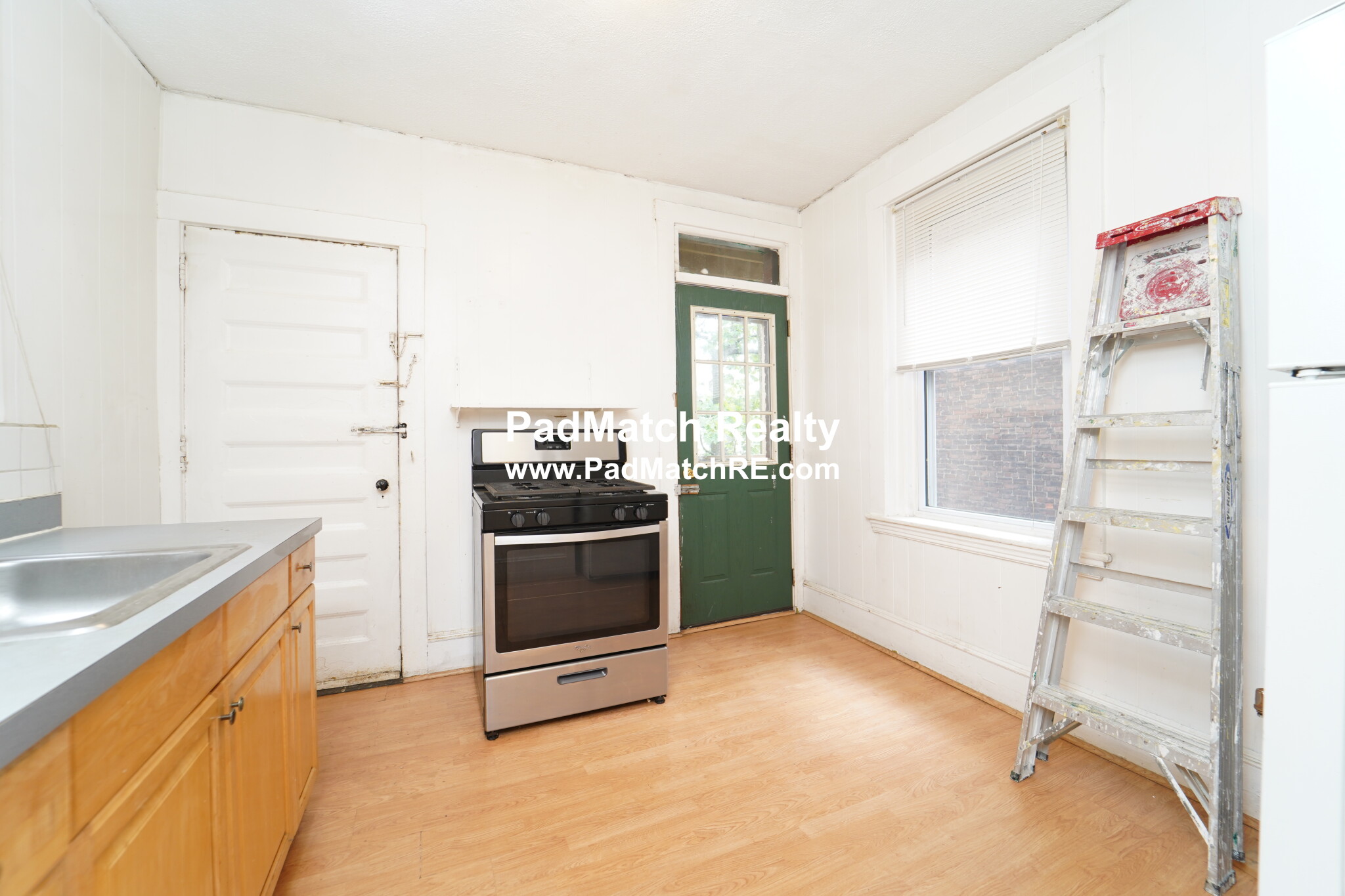 1377 Commonwealth Ave, Allston