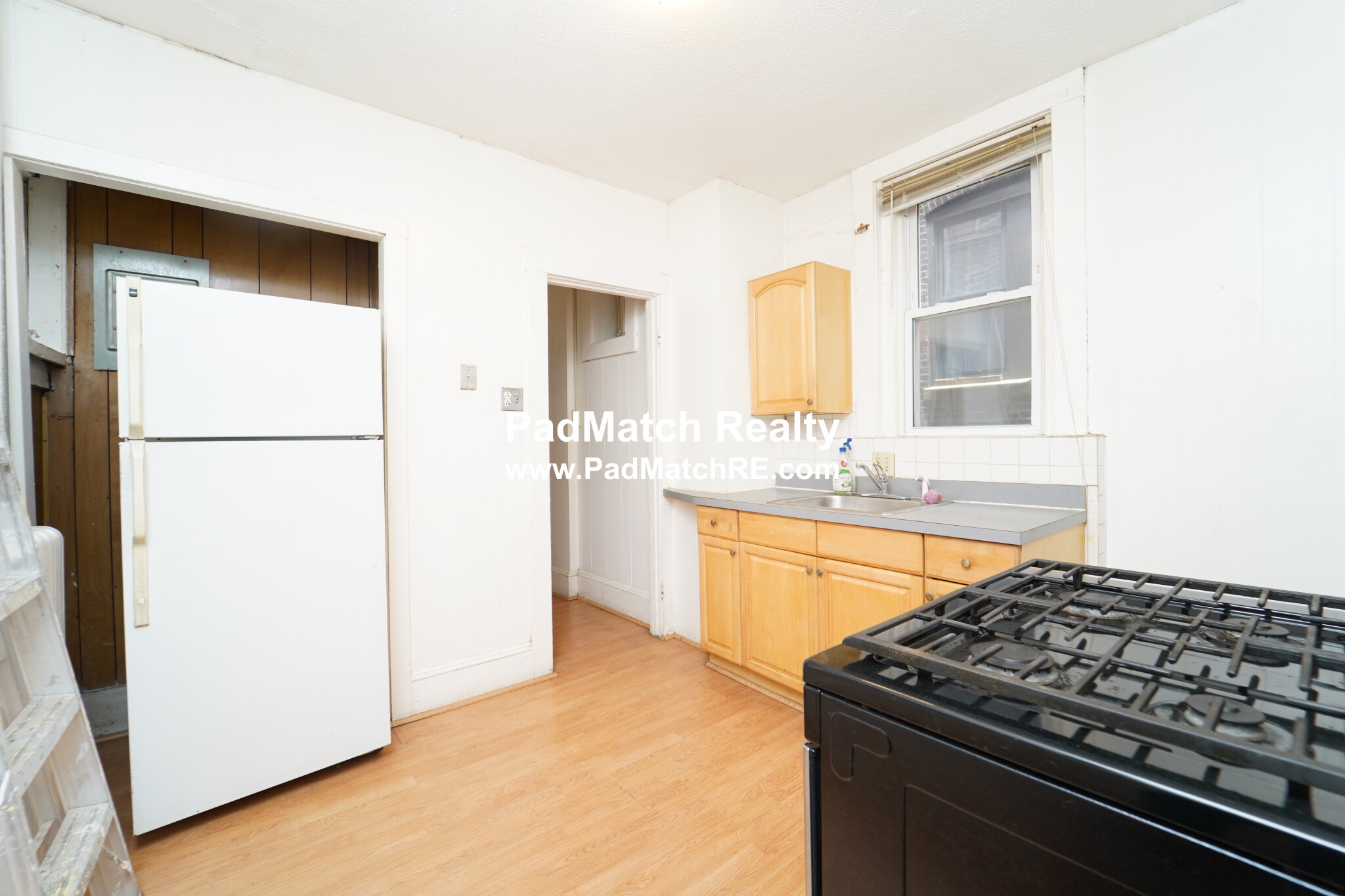1377 Commonwealth Ave, Allston
