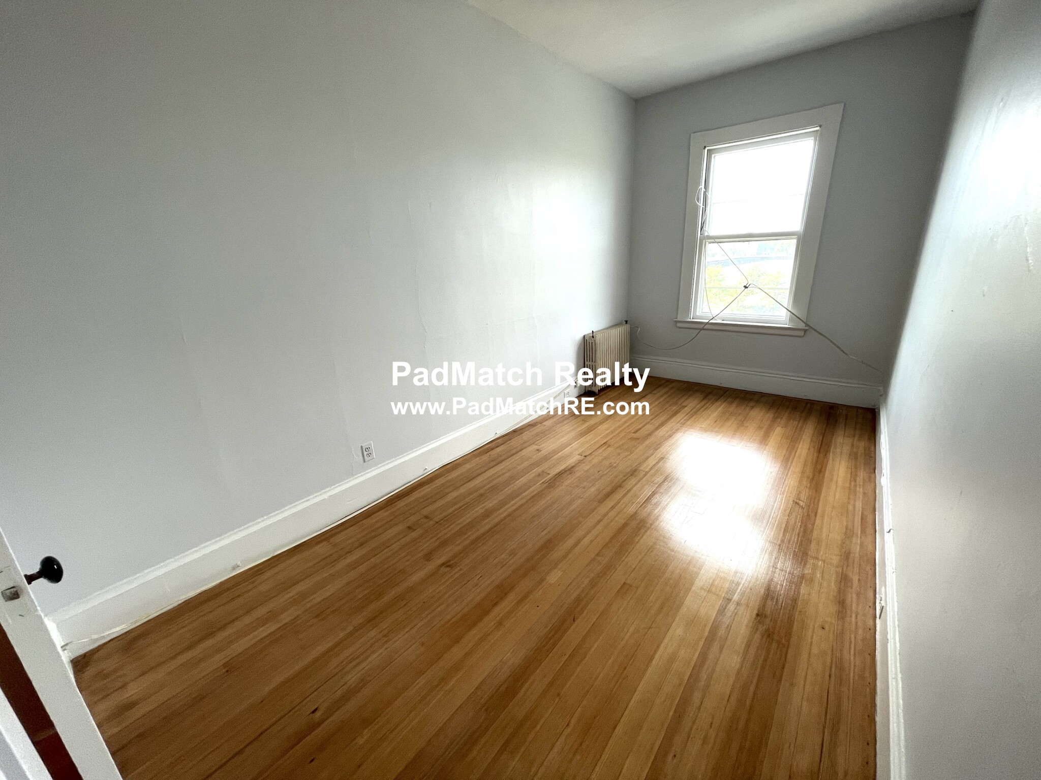 470 Beacon St, Fenway