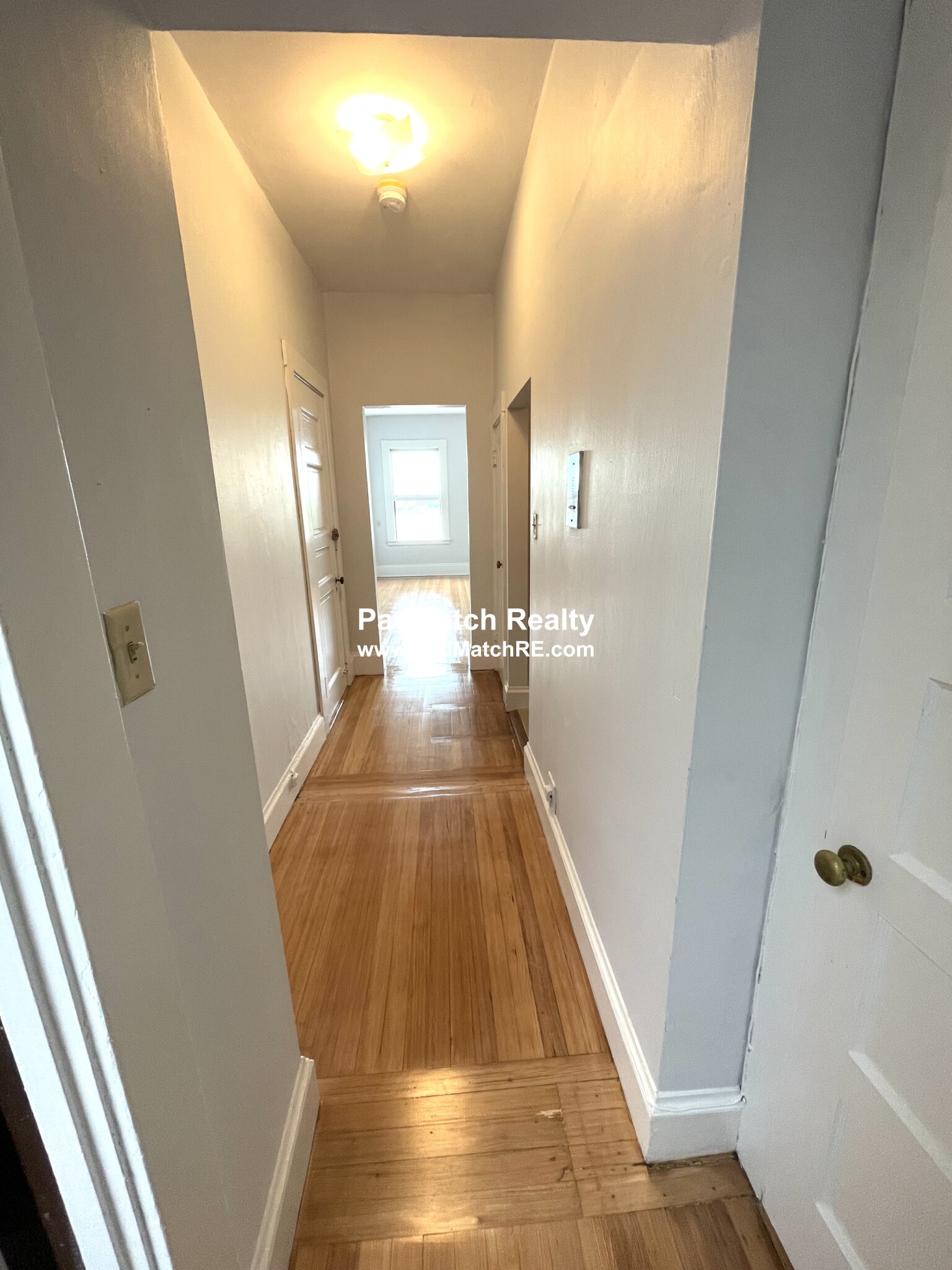 470 Beacon St, Fenway