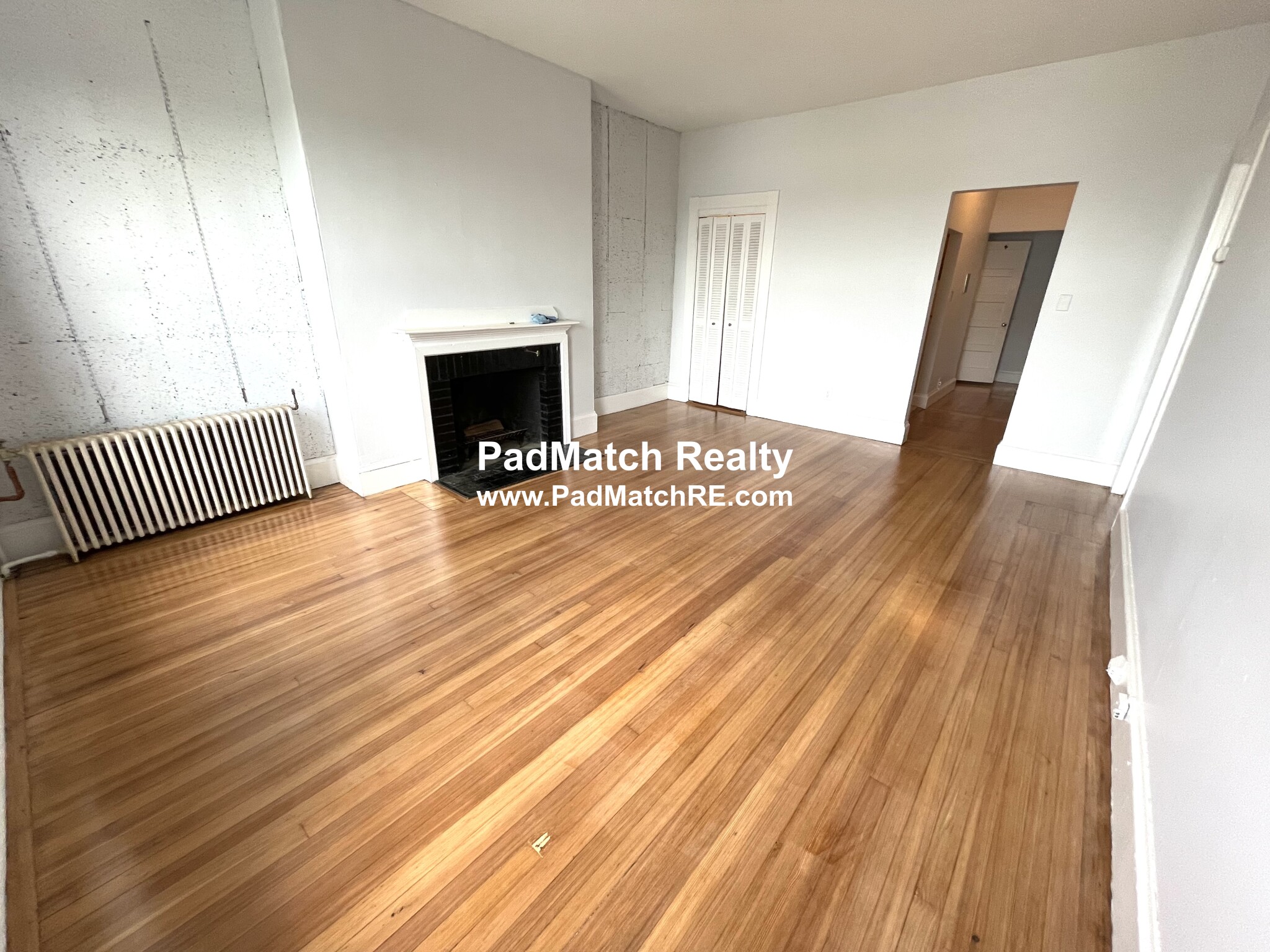 470 Beacon St, Fenway