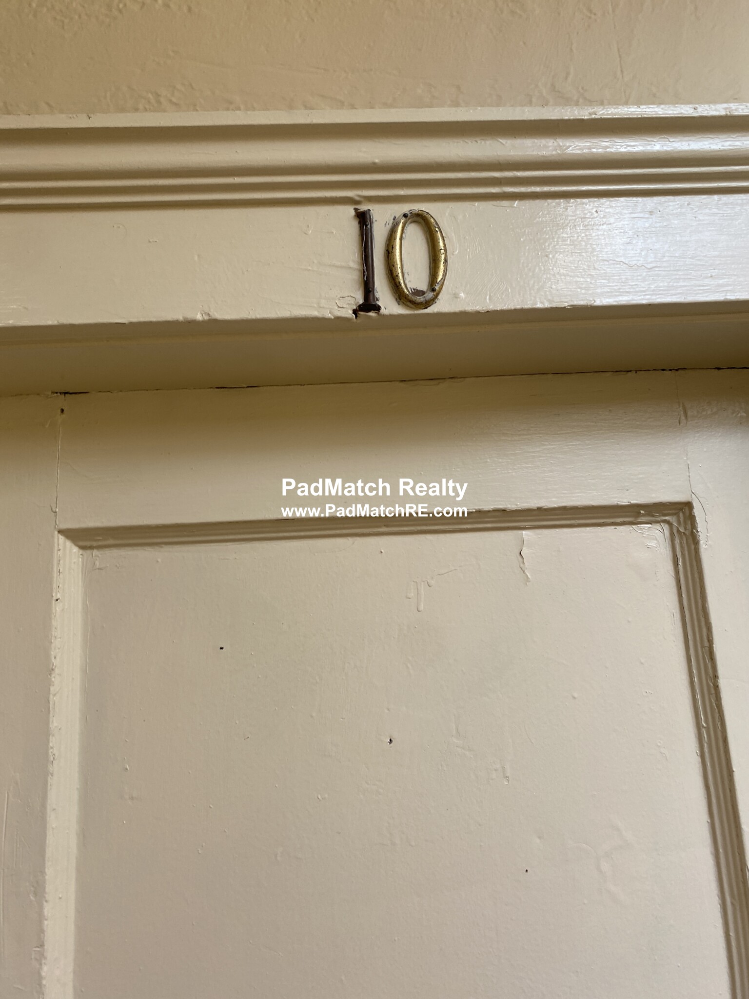 9 Egremont Rd., Brighton, MA - 2,645 USD/ month