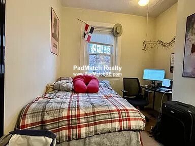https://ygl-photos.s3.us-west-004.backblazeb2.com/8055W62a7a47277711.jpg