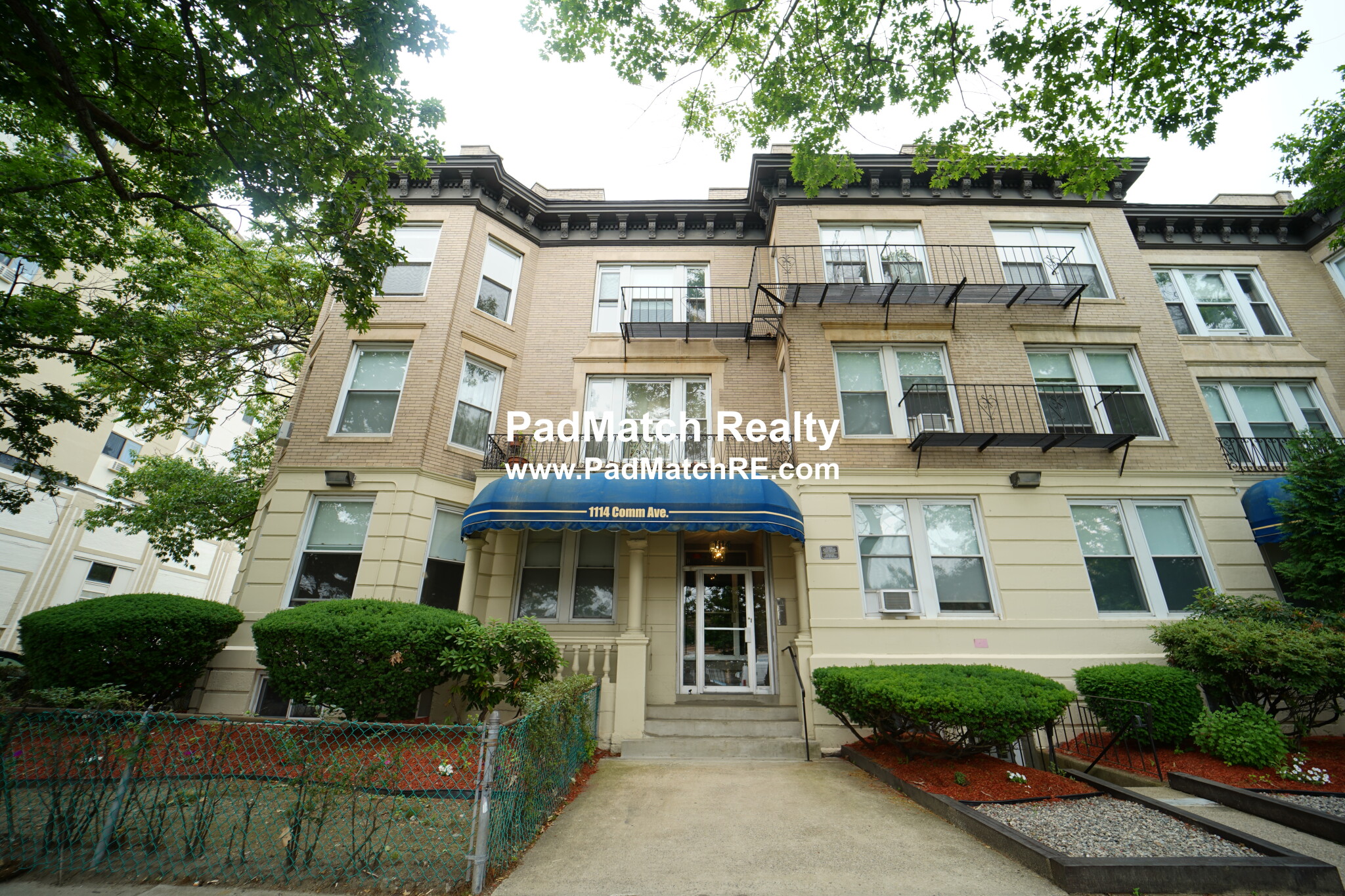 1114 Commonwealth Ave, Allston