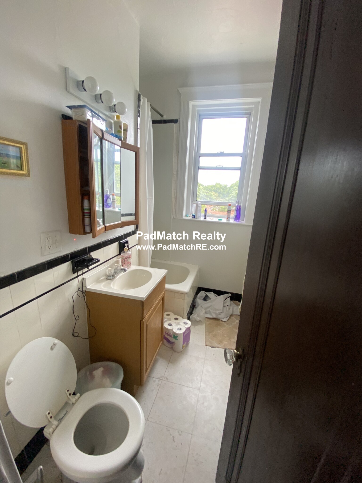 1800 Commonwealth Ave, Brighton