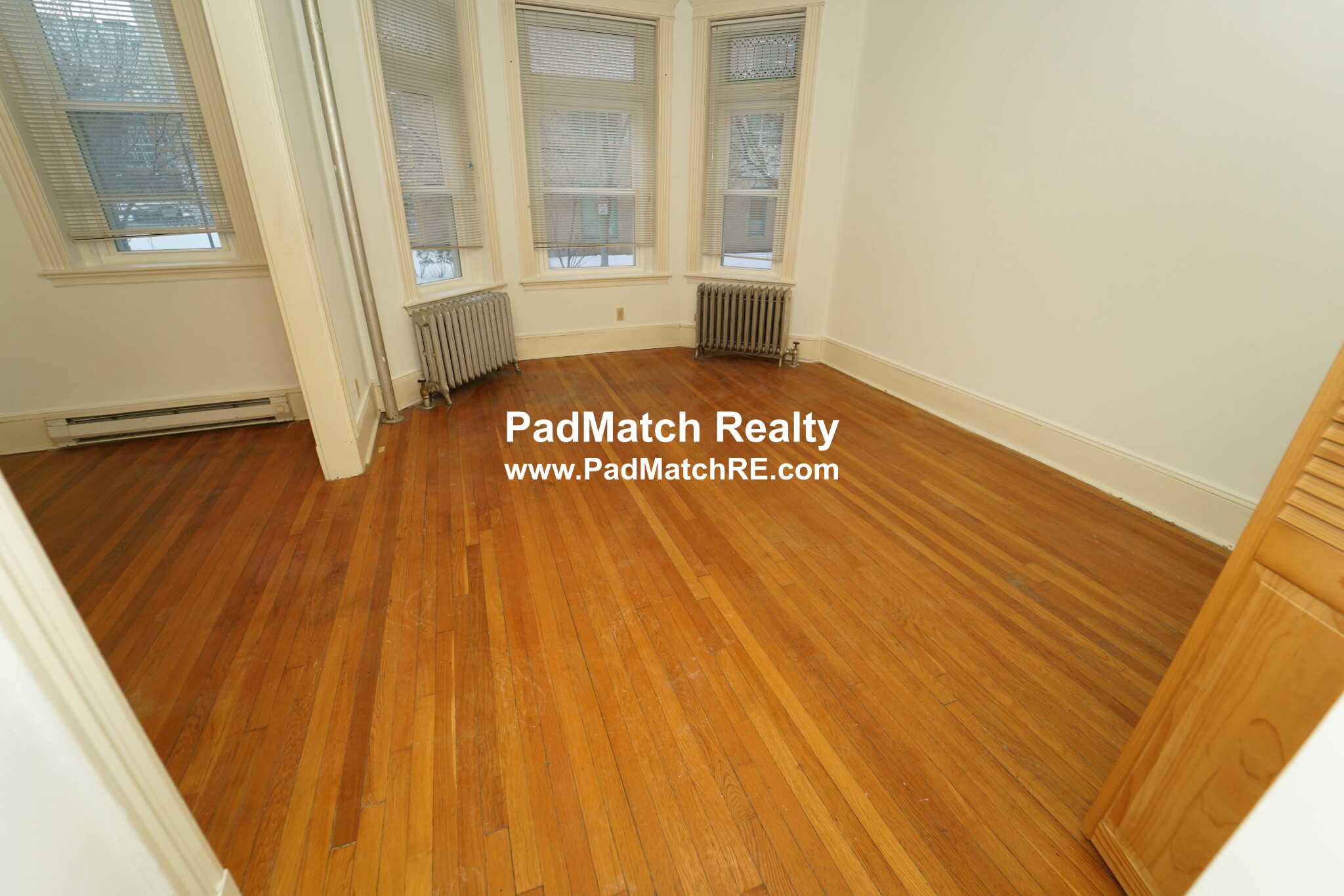 14 Palace Rd, Fenway