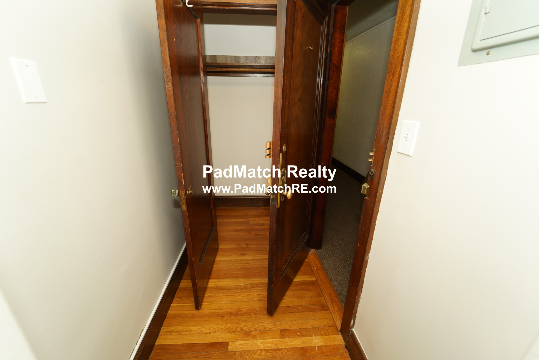 119 College Ave, Davis Square