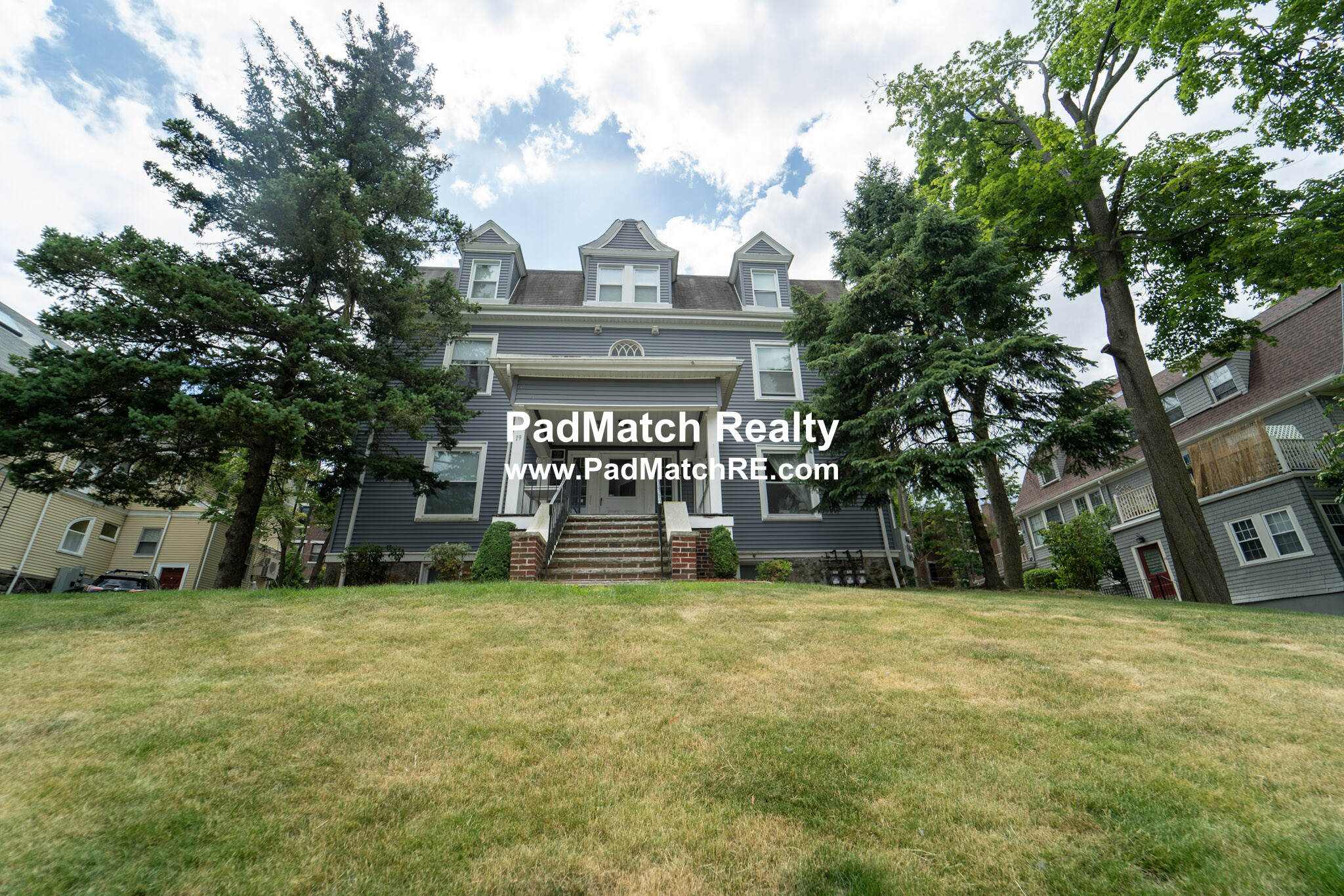 19 Braemore Rd, Brighton