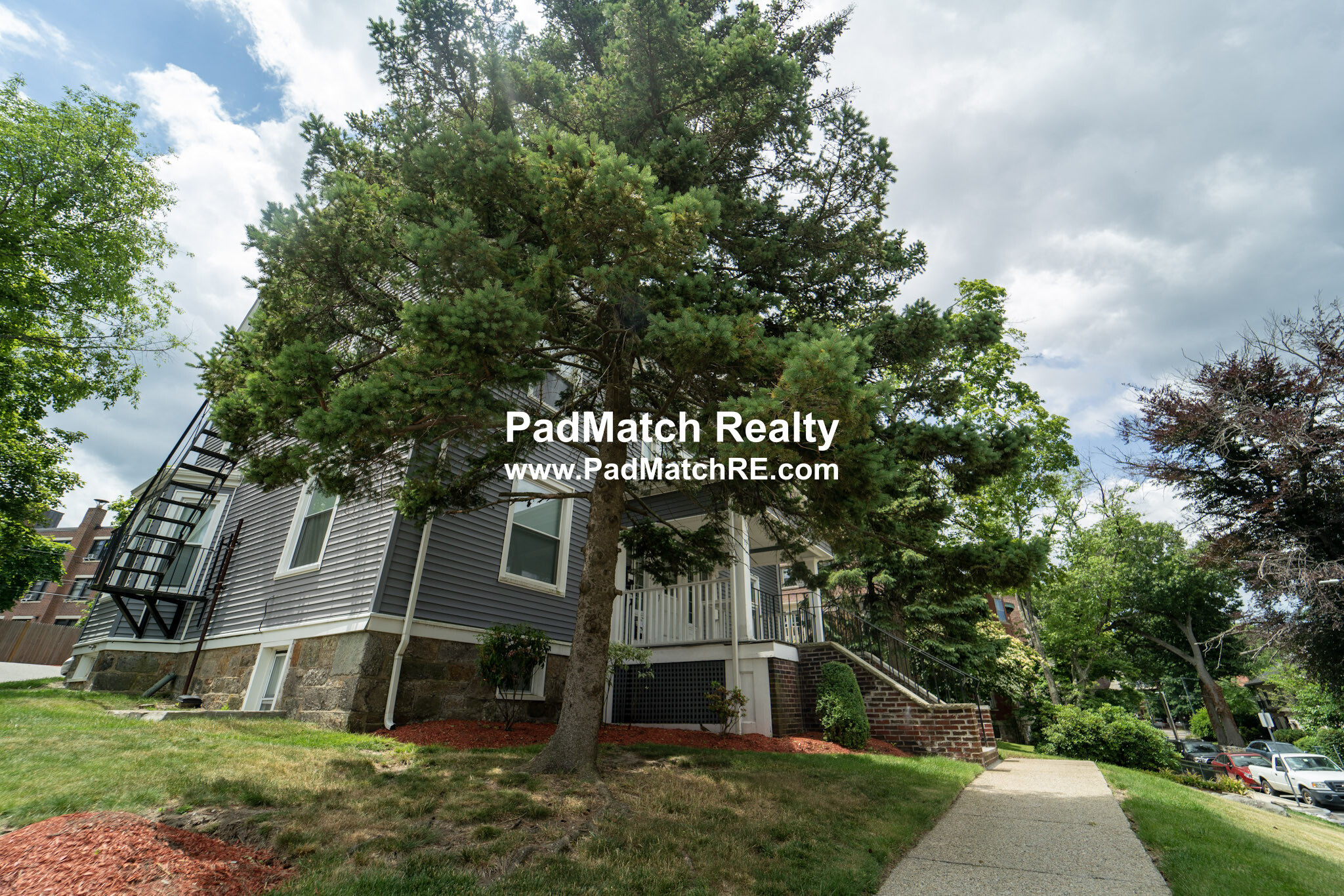 19 Braemore Rd, Brighton