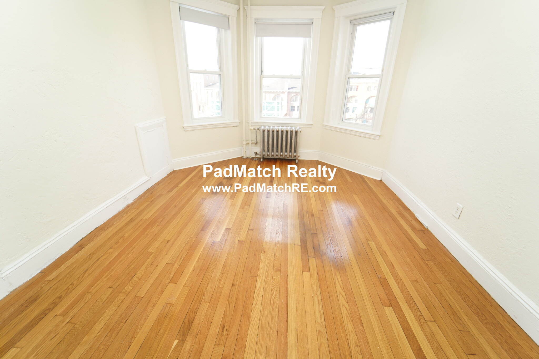 1171 Boylston St, Fenway