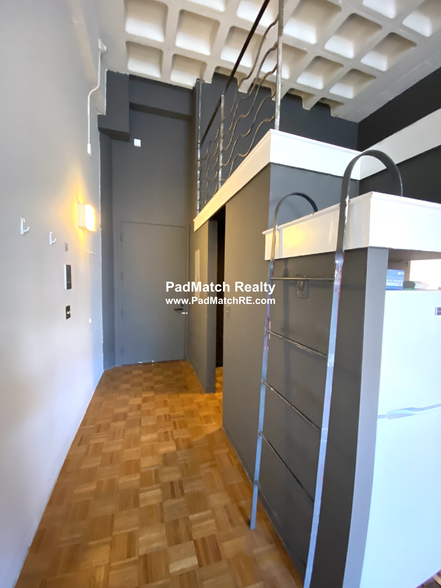 61 Brookline Ave, Fenway