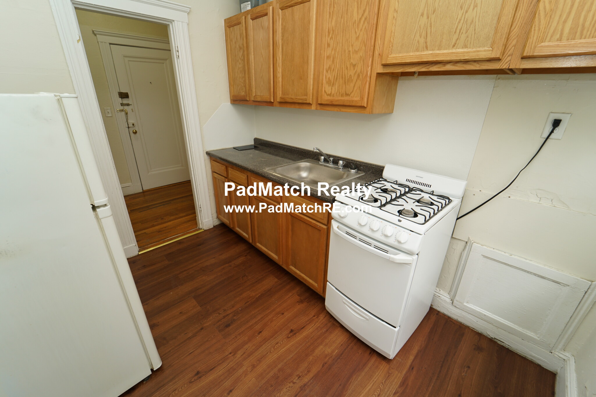 1687 Commonwealth Ave, Brighton