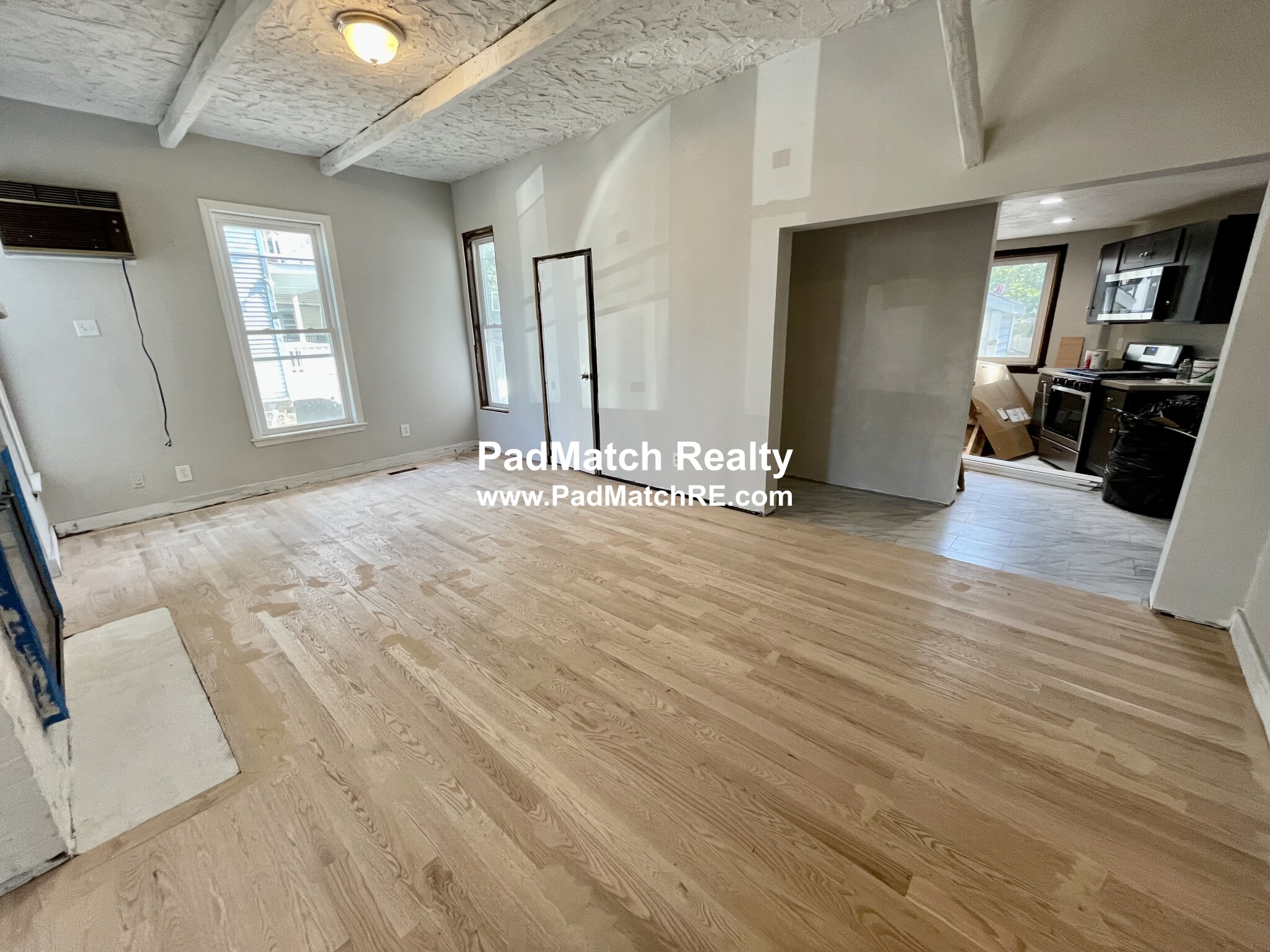 21 Linden St, Allston