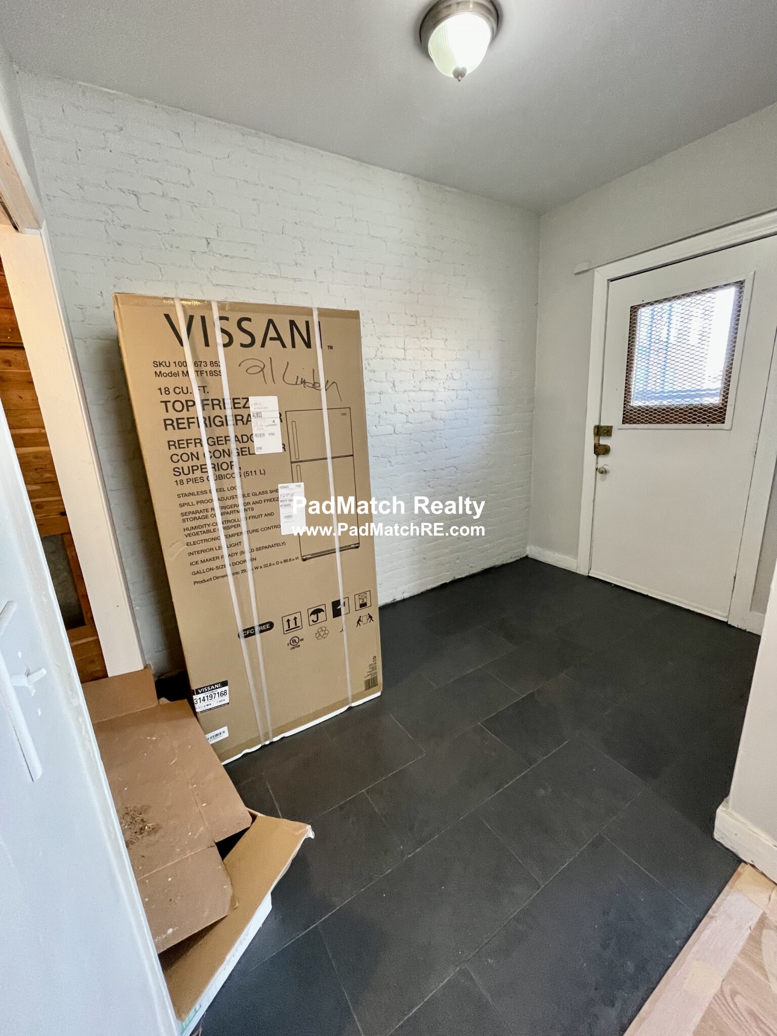 21 Linden St, Allston