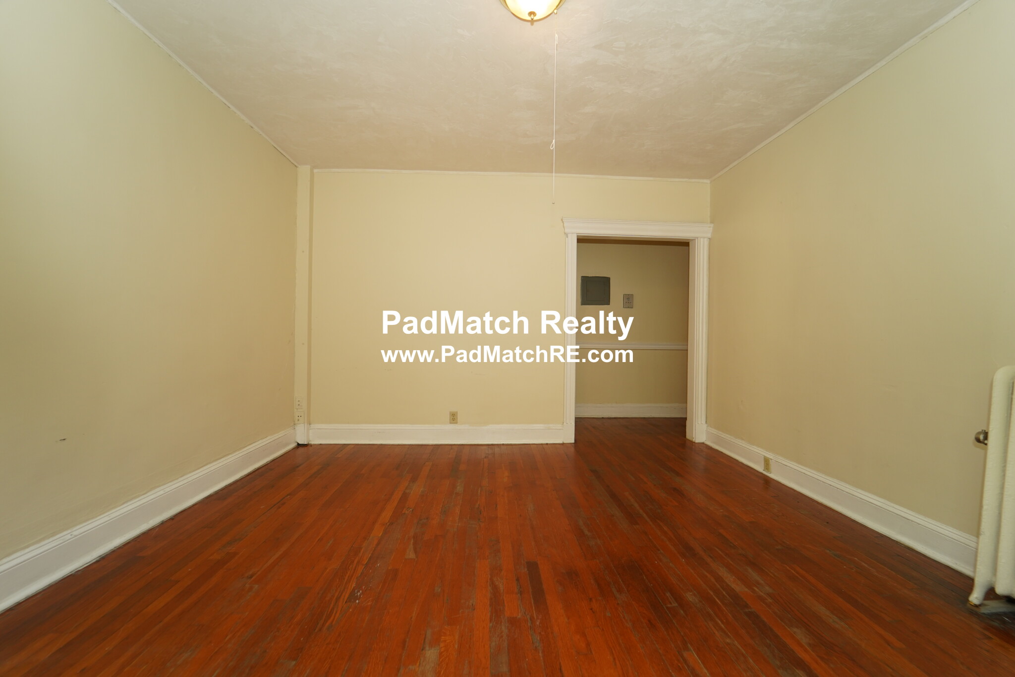 368 Riverway, Mission Hill