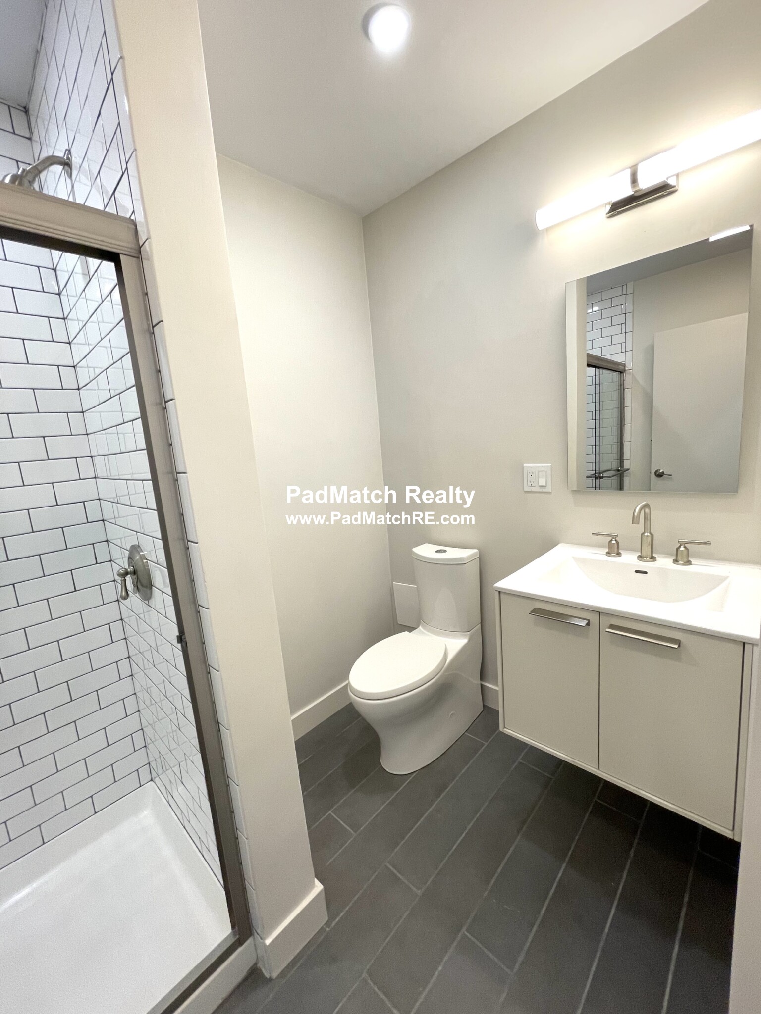 47 Bay State Rd, Fenway