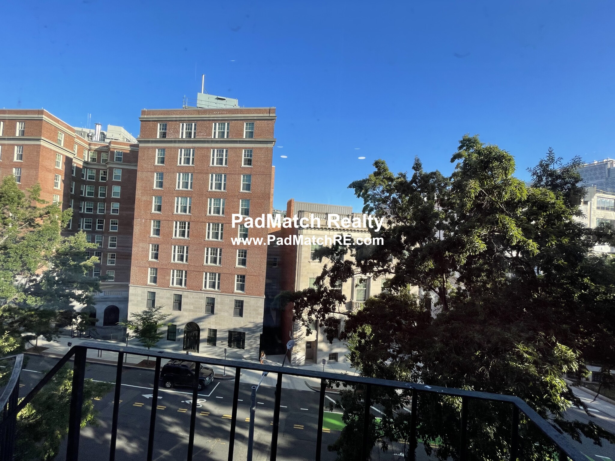 47 Bay State Rd, Fenway