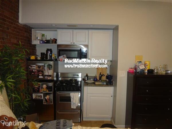 120 Charles St, Back Bay