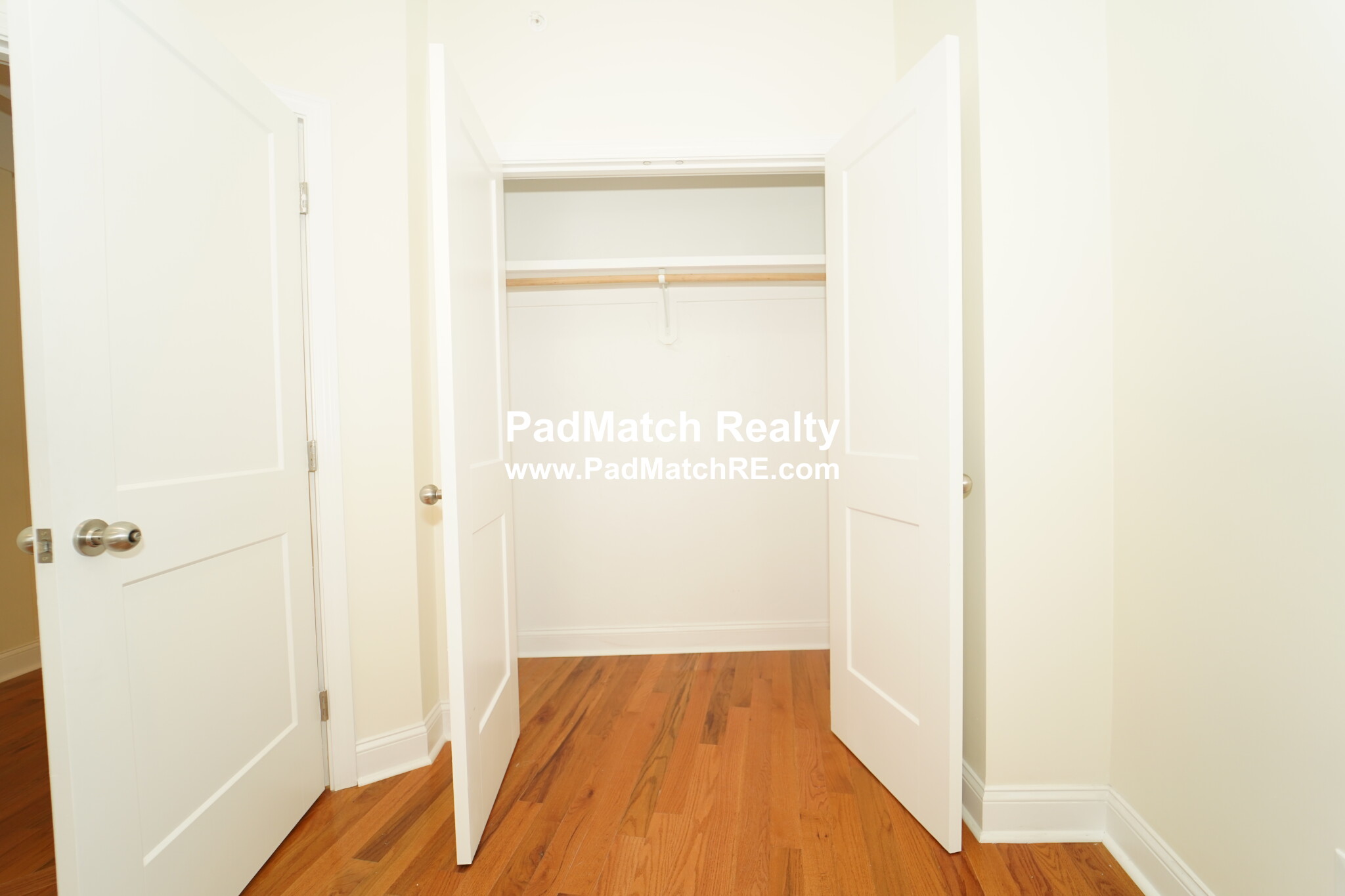 123 Sutherland Rd, Brighton