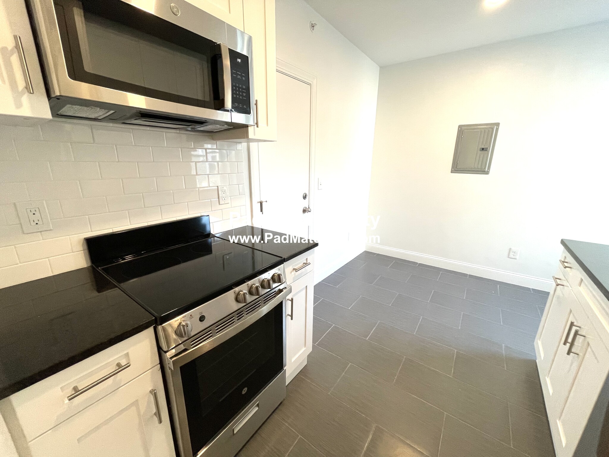 123 Sutherland Rd, Brighton