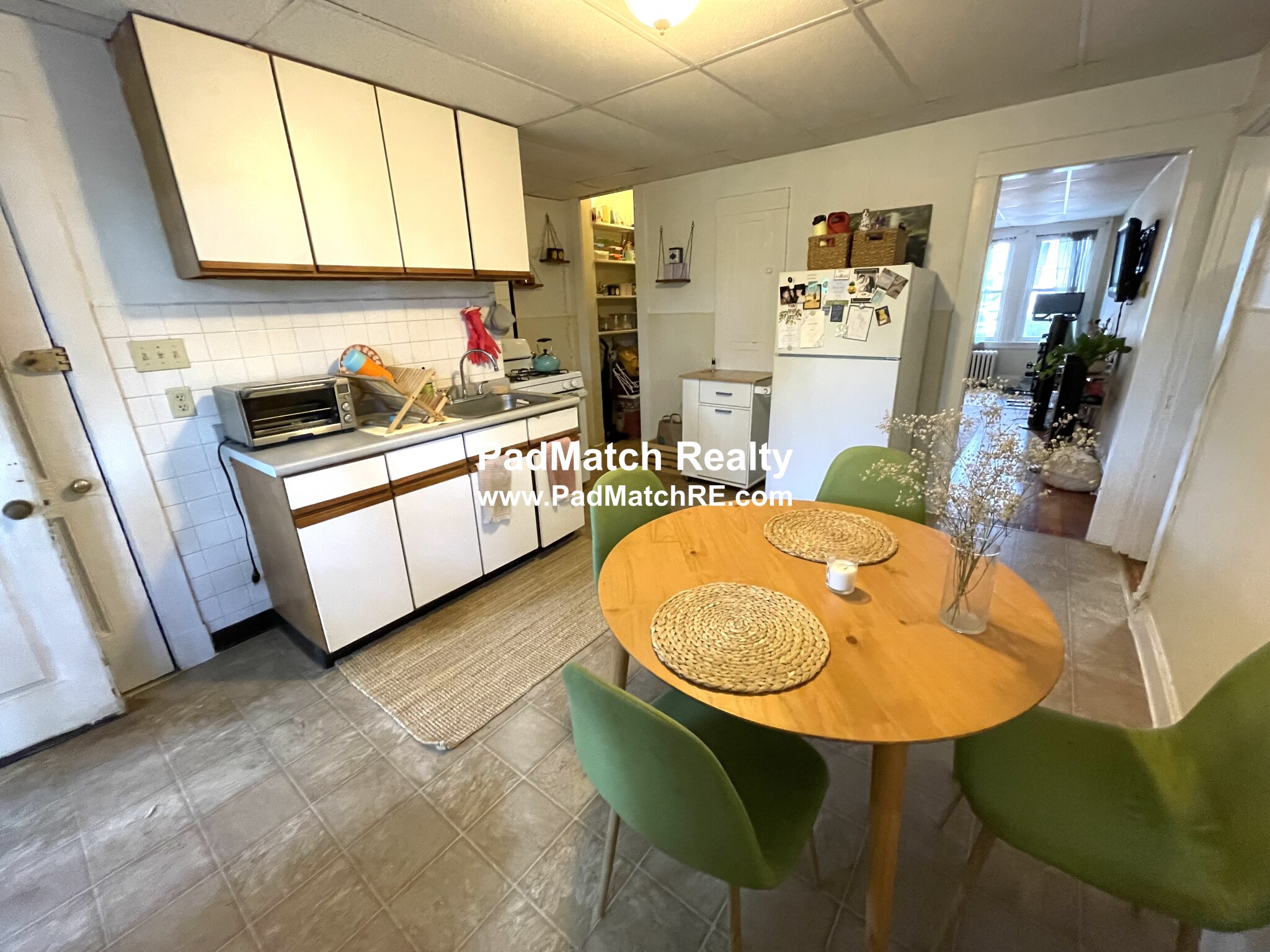 33 Lourdes Ave, Jamaica Plain