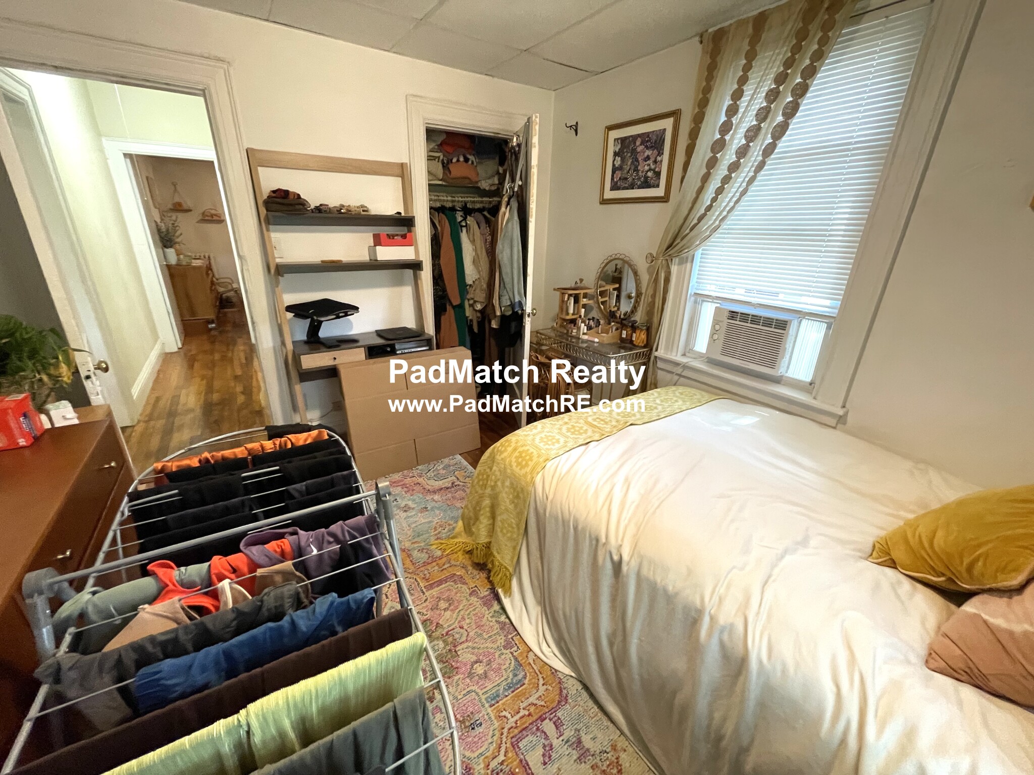 33 Lourdes Ave, Jamaica Plain