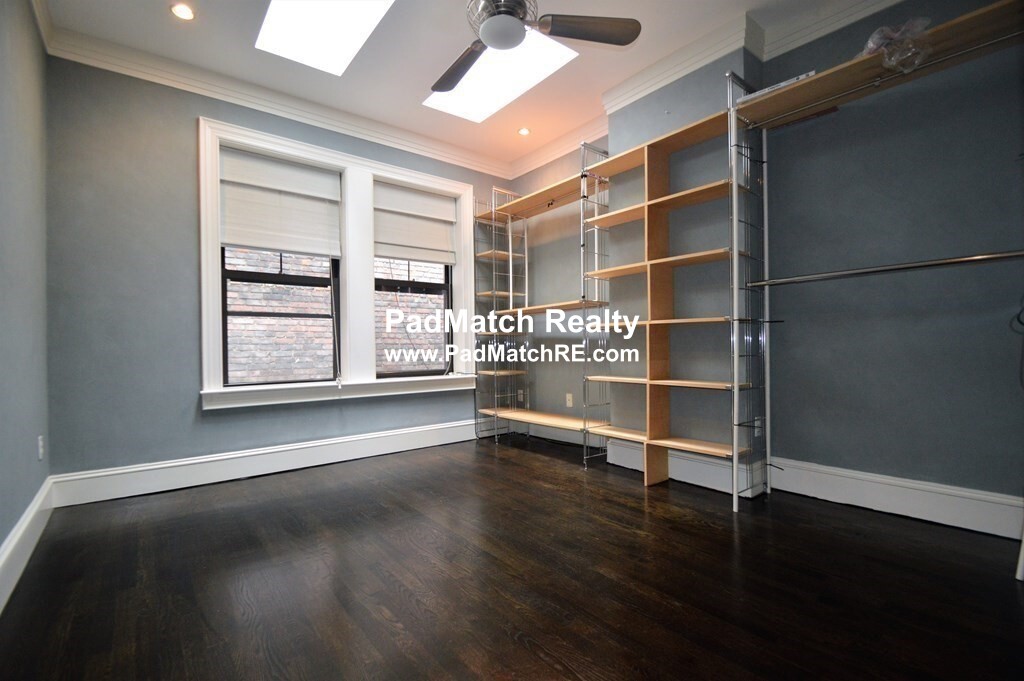 13 Worcester Sq, South End