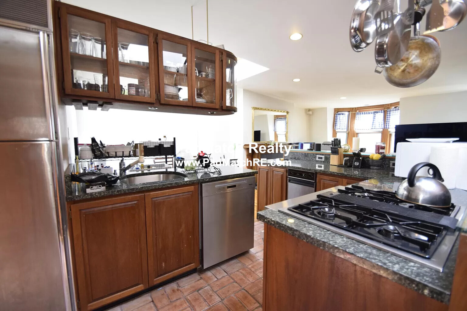 17 Holyoke St, South End