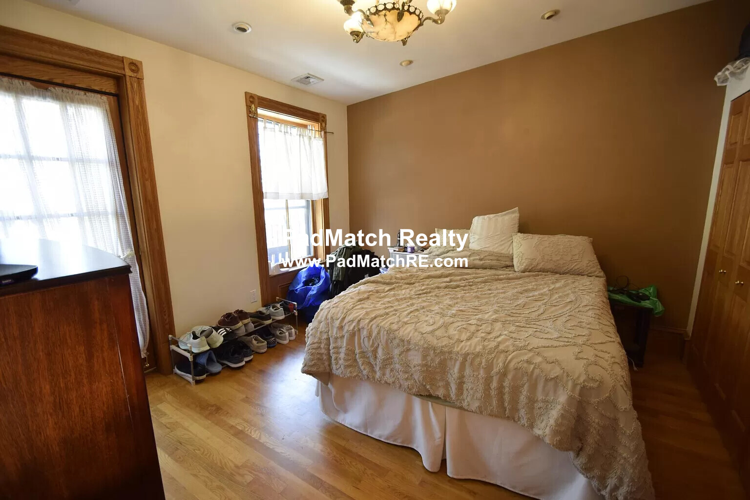 17 Holyoke St, South End