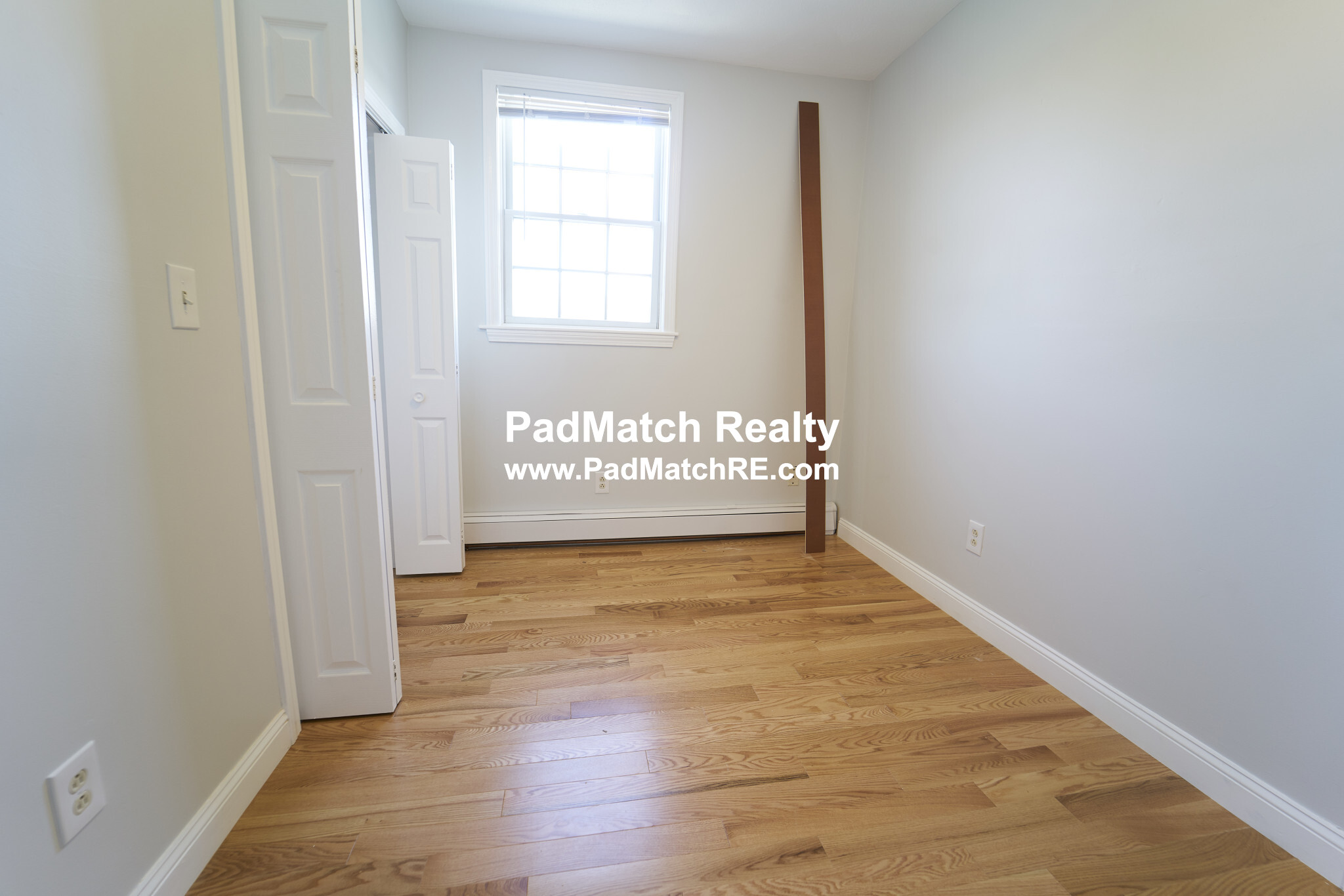 2 Chestnut Hill Ave, Brighton