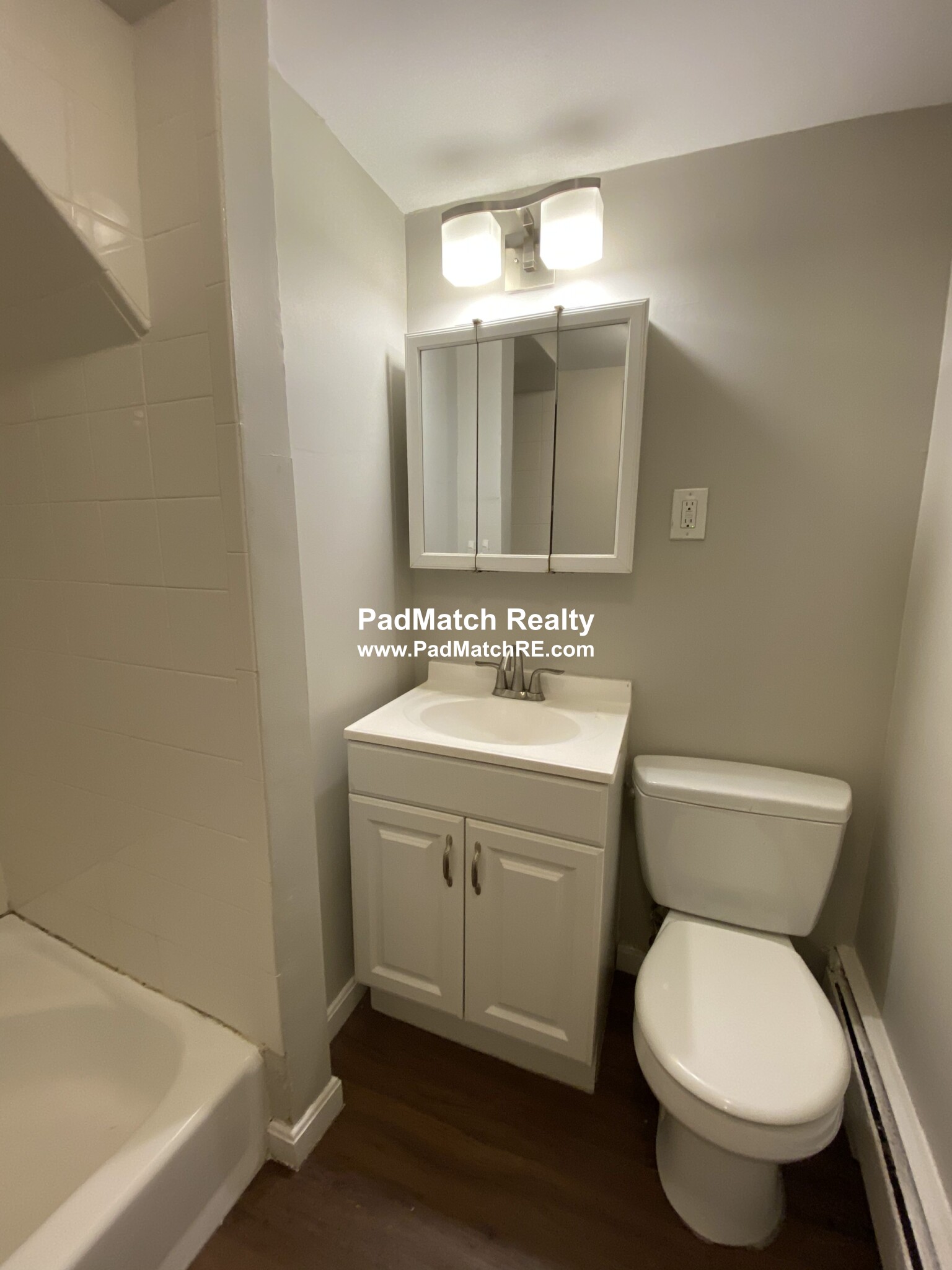 120 Charles St, Beacon Hill