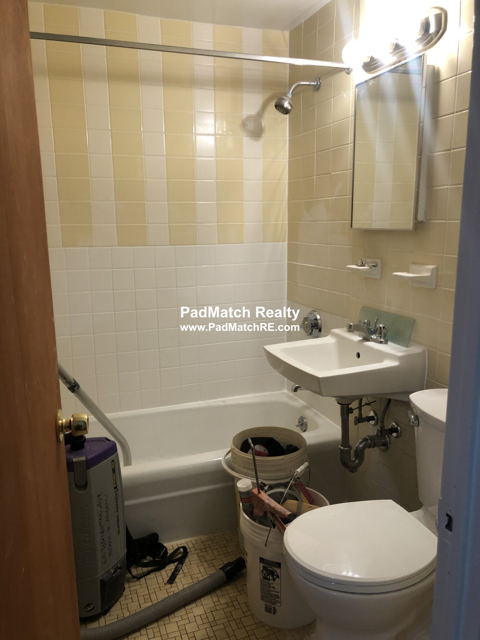 64 Brighton Ave, Allston