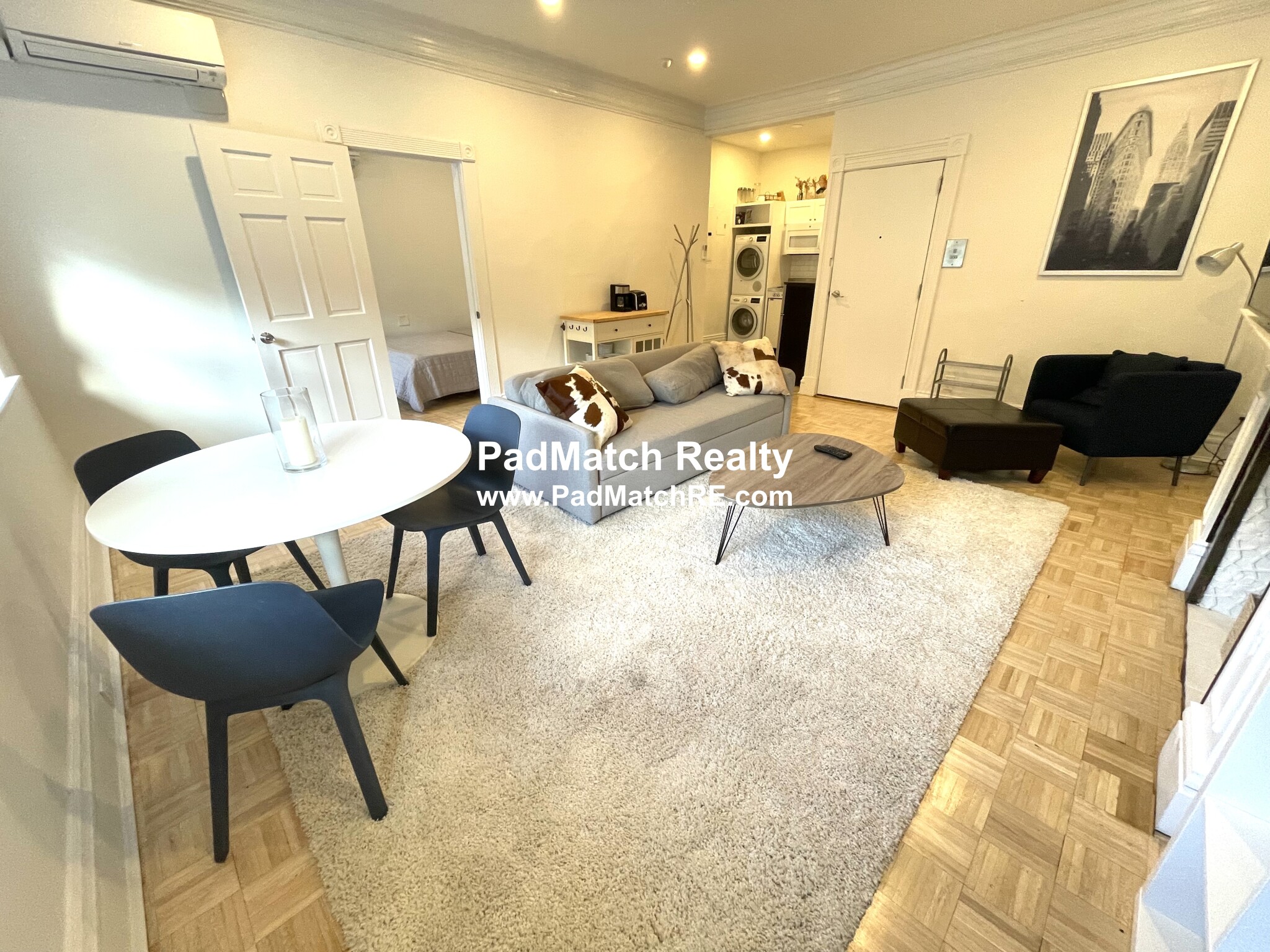 174 Newbury St, Back Bay