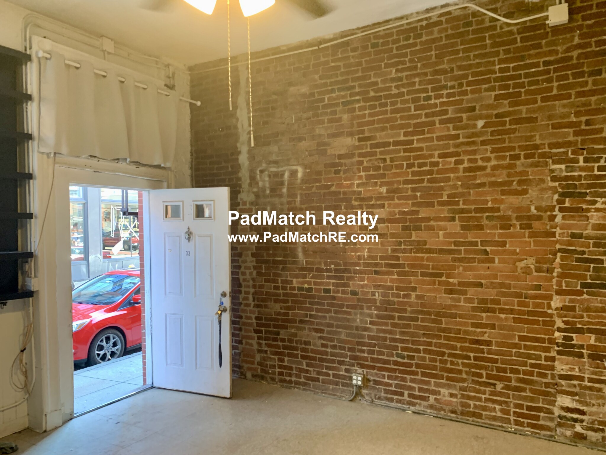 33 Thacher St, North End