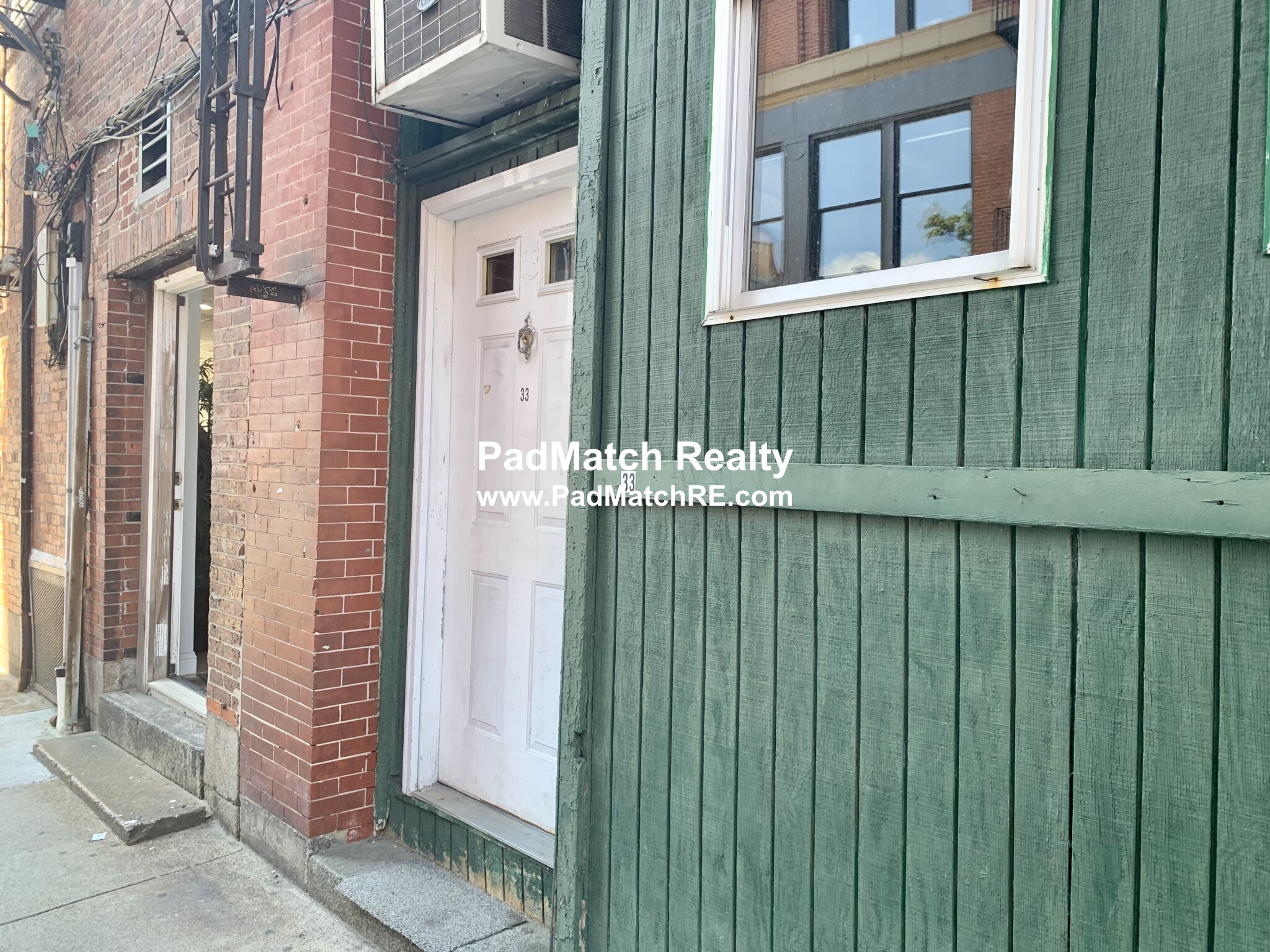 33 Thacher St, North End