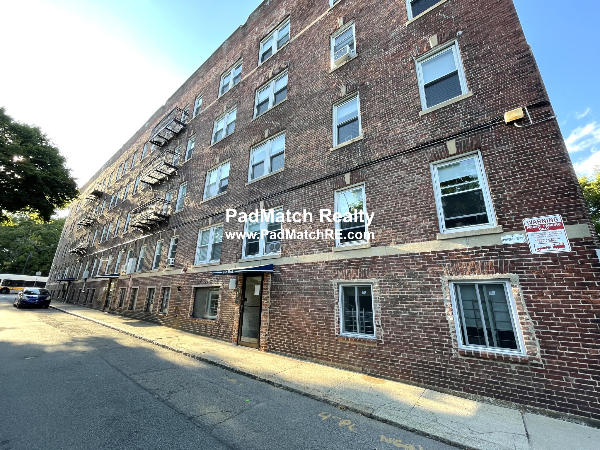 6 Saint Mark St, Jamaica Plain