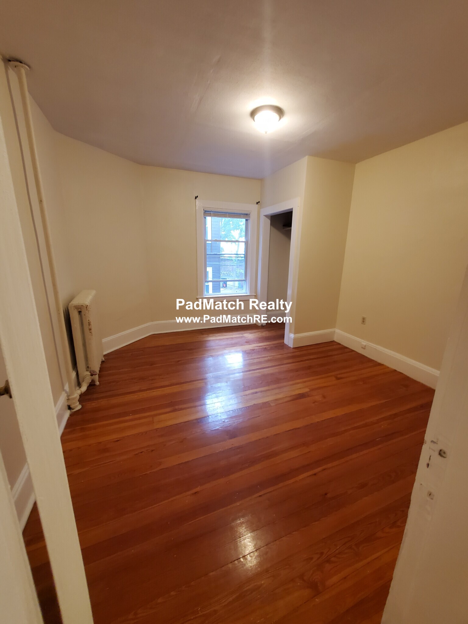 132 /5 Oxford St, Porter Square