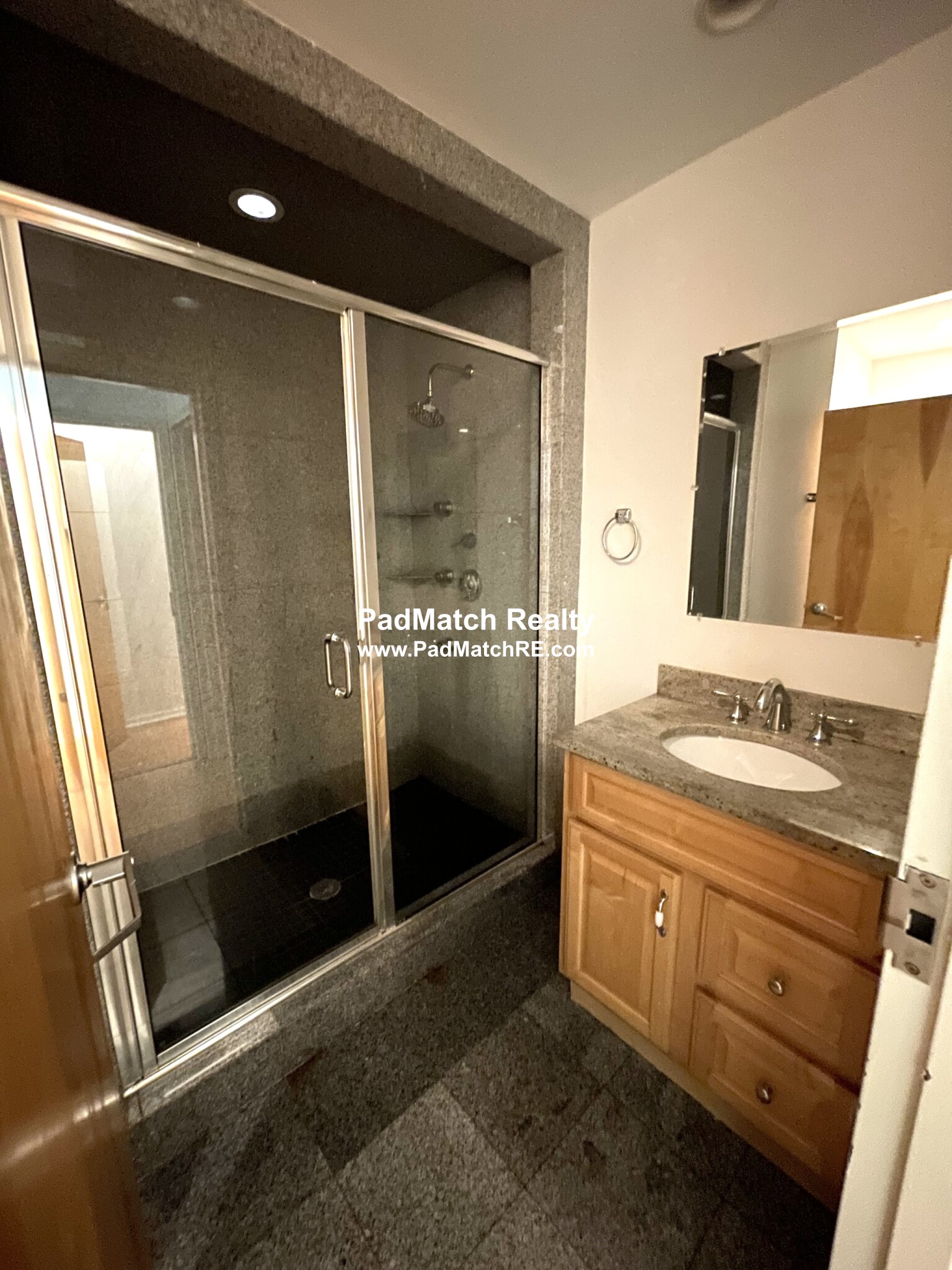 254 Friend St, North End