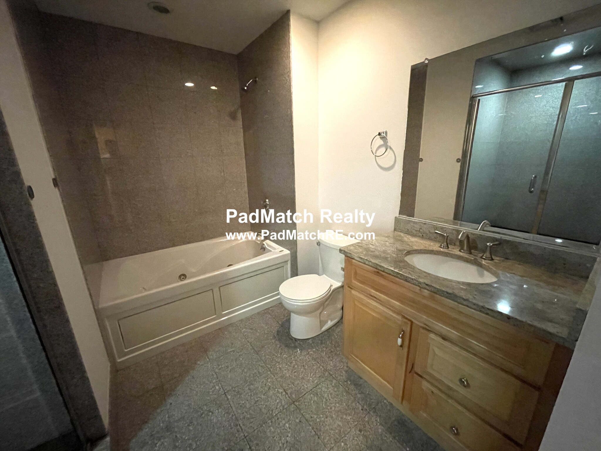 254 Friend St, North End