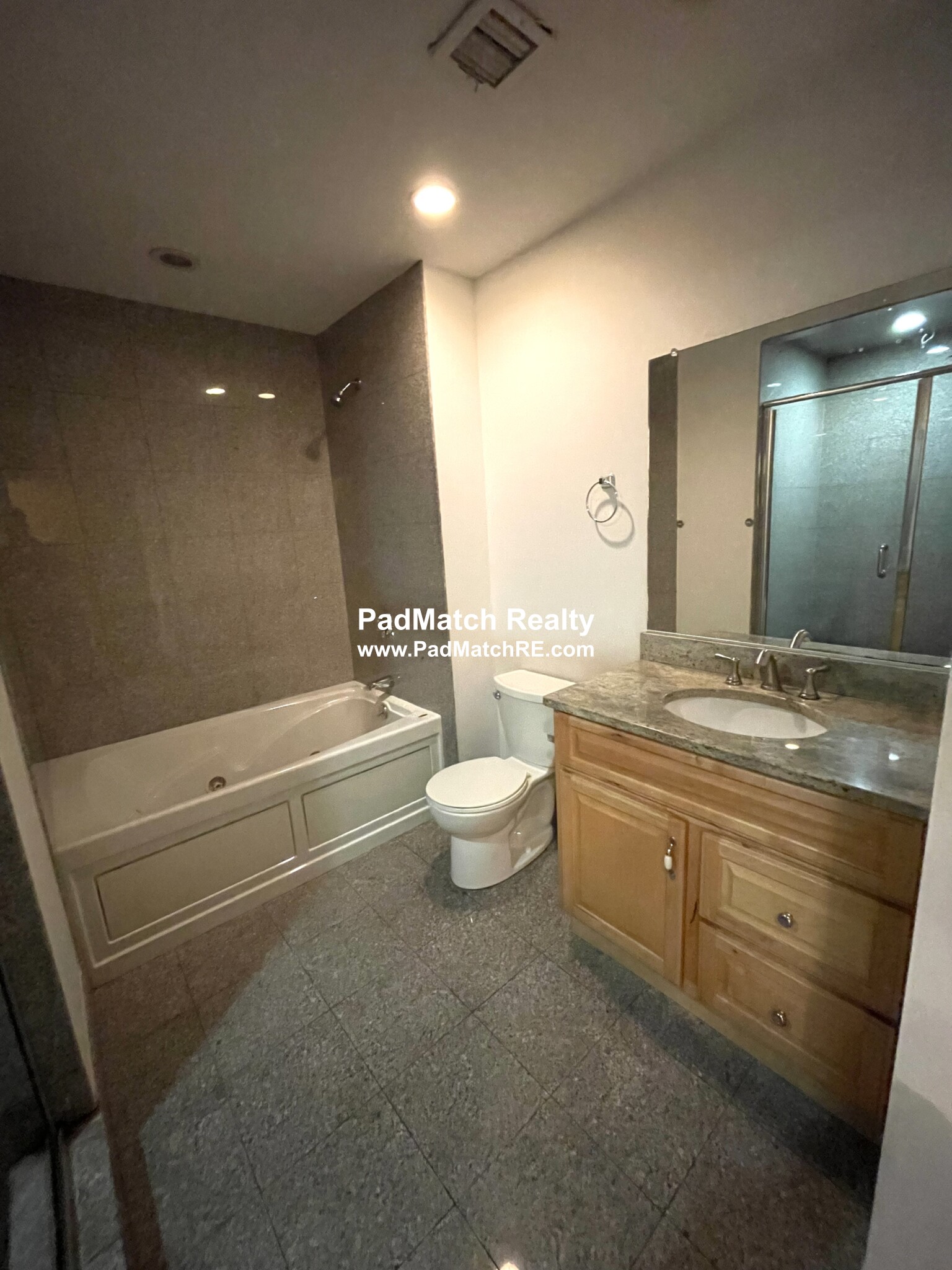 254 Friend St, North End