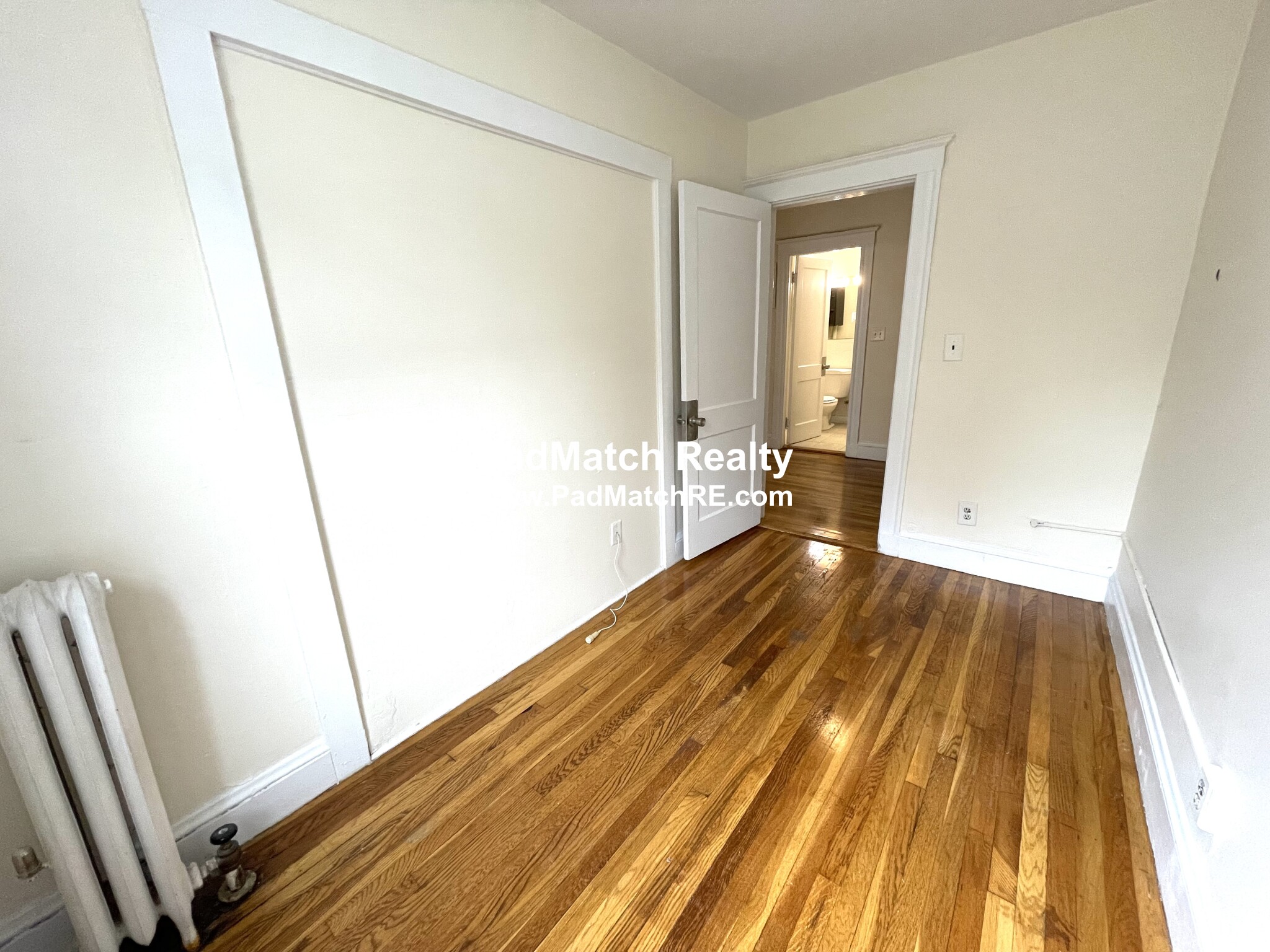 5 Barrows St, Allston