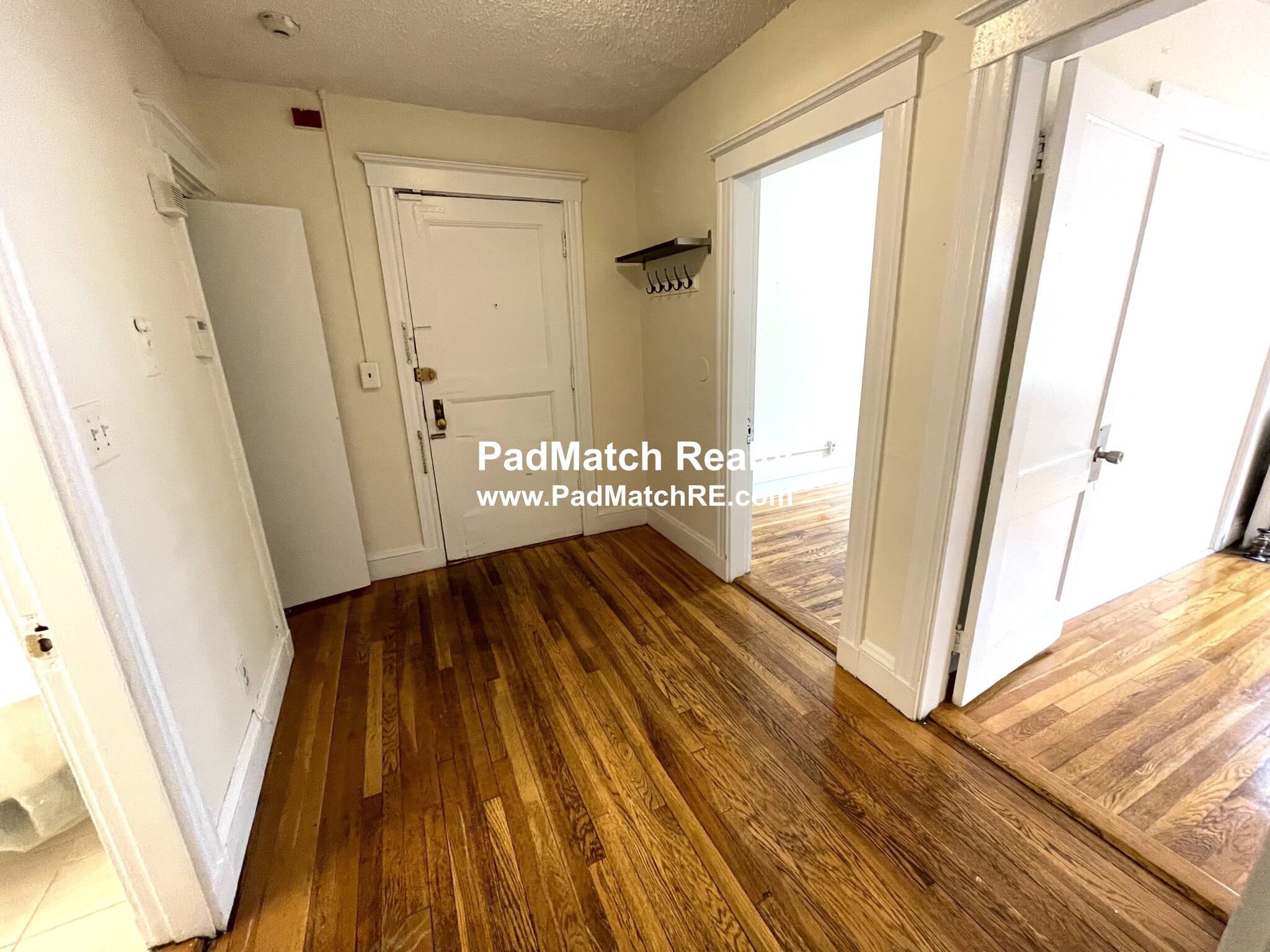 5 Barrows St, Allston