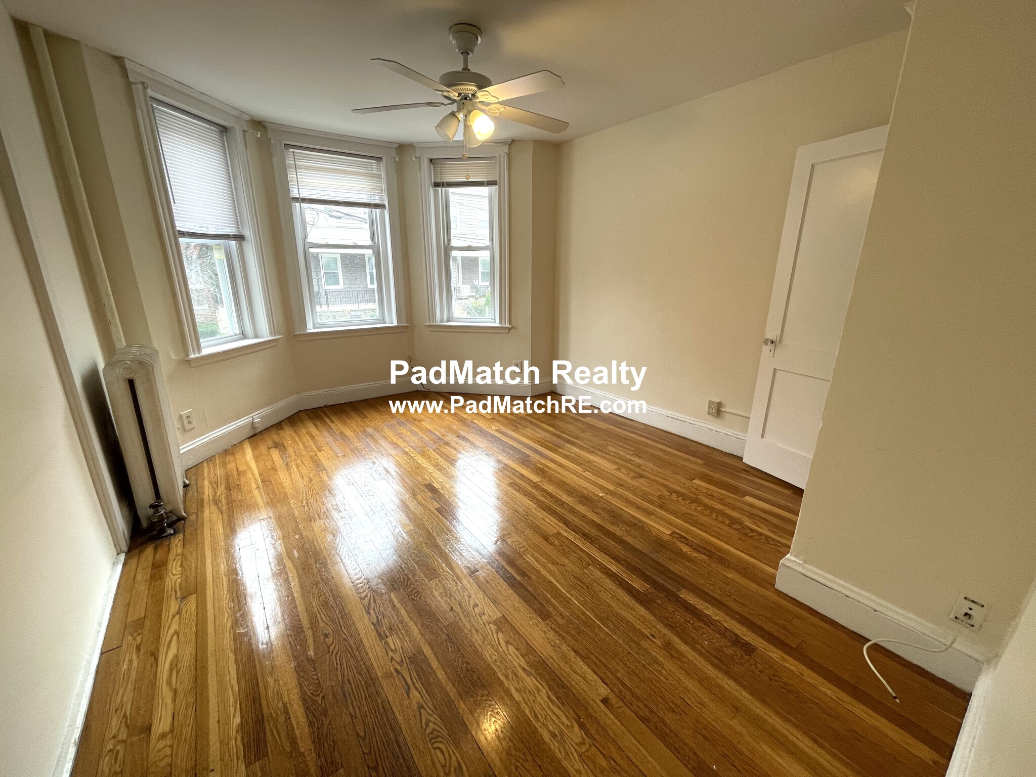 5 Barrows St, Allston