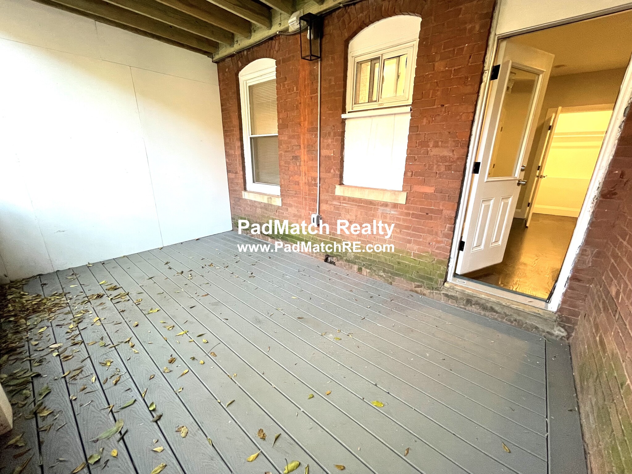 7 Strathmore Rd, Washington Square